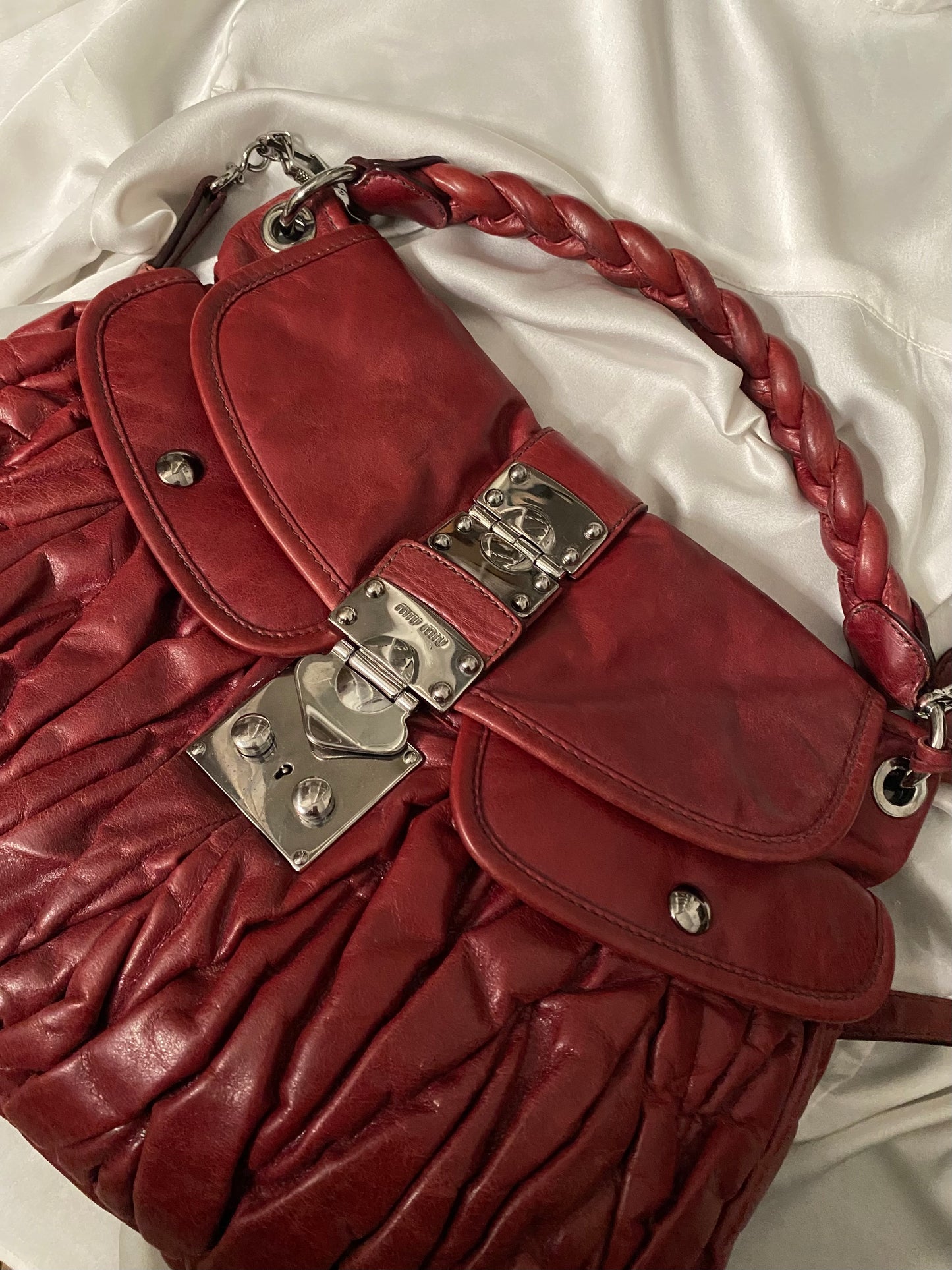 Miu miu coffer amarena