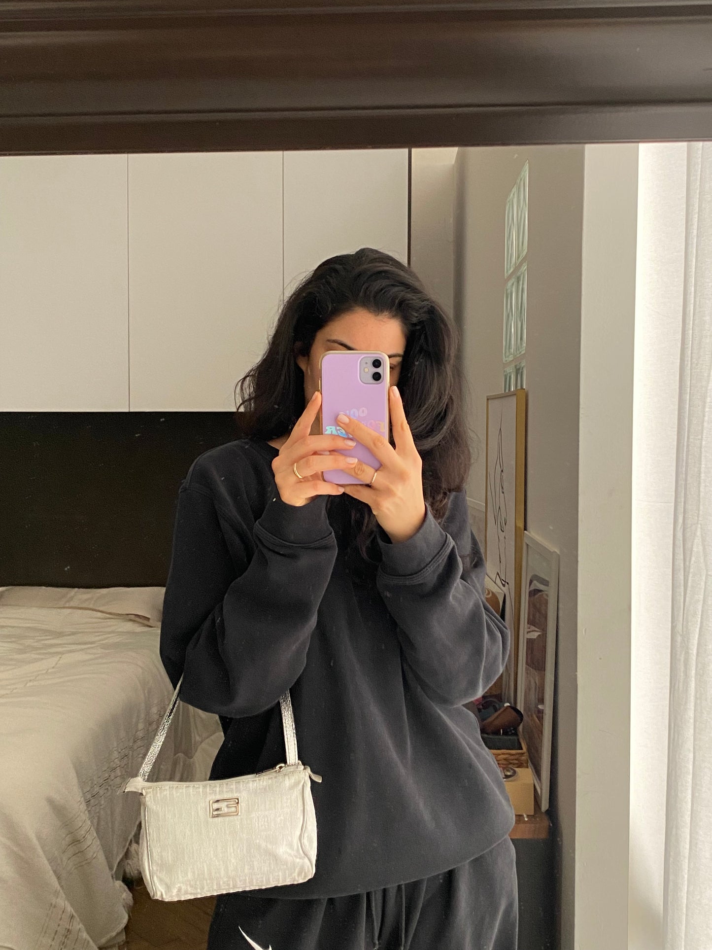 Fendi pochette argento brillante