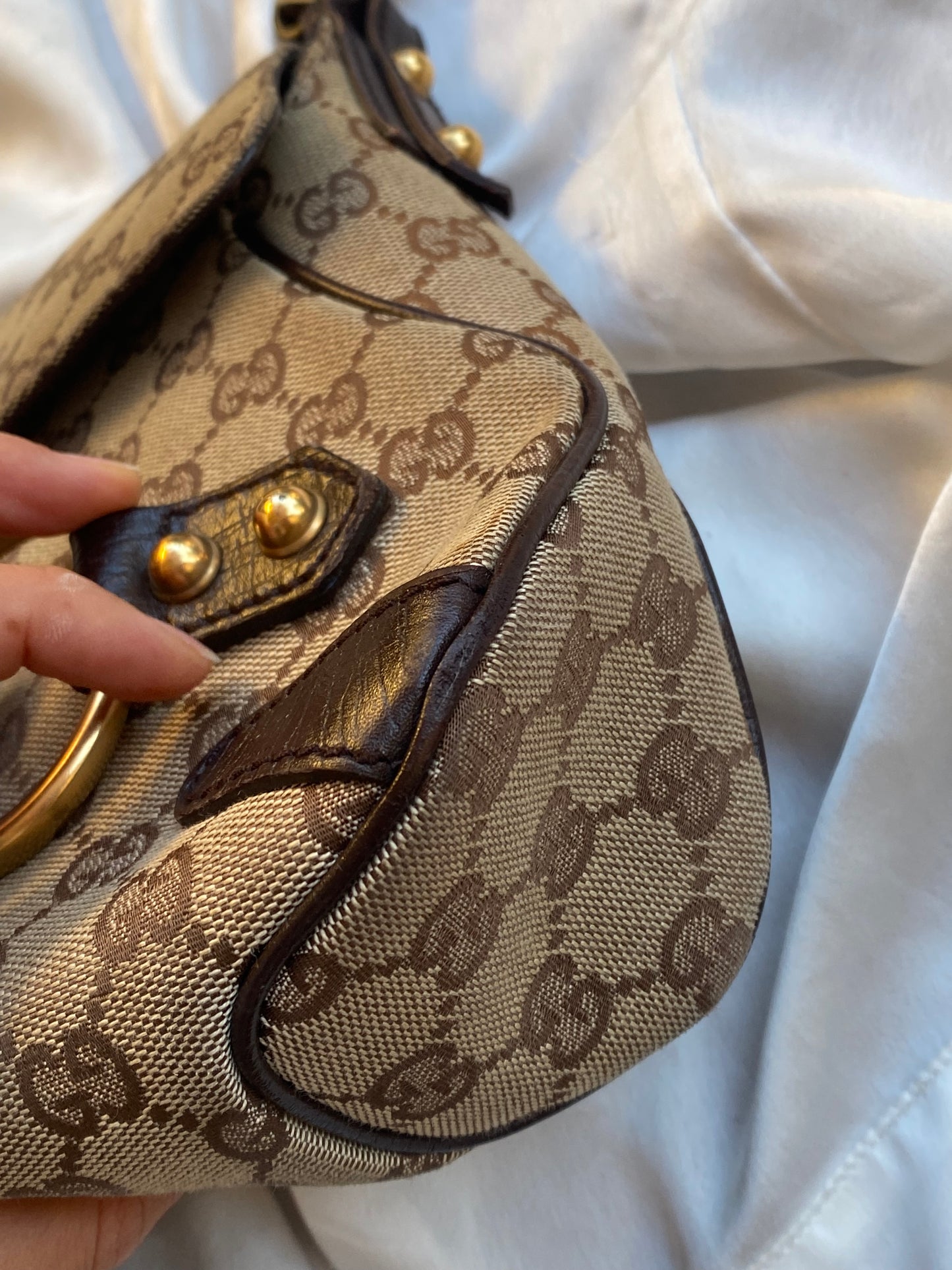 Gucci horsebit monogram beige