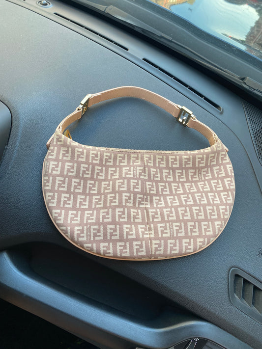 Fendi croissant monogram zucchino media