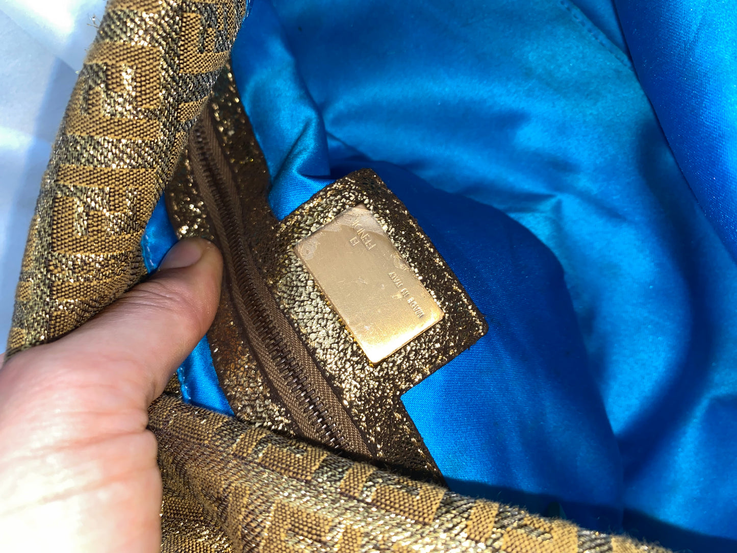 Fendi baguette double flap solid gold
