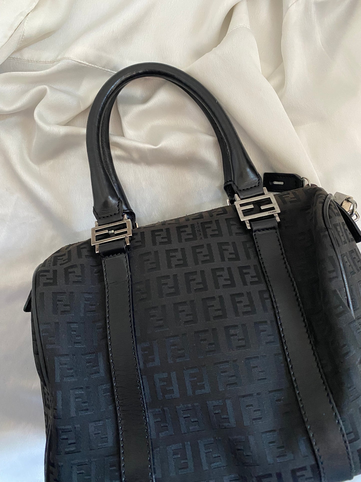 Fendi bauletto zucchino nero