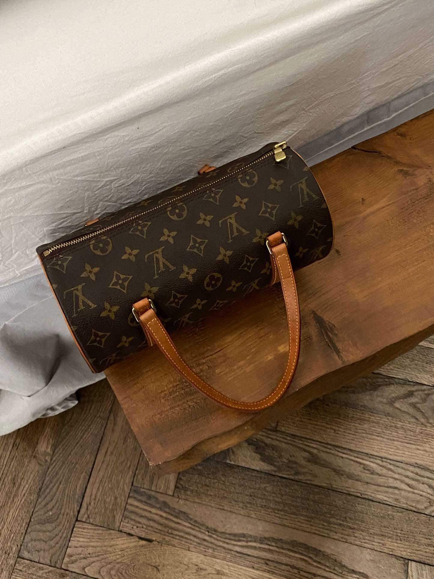 Louis Vuitton papillon 26