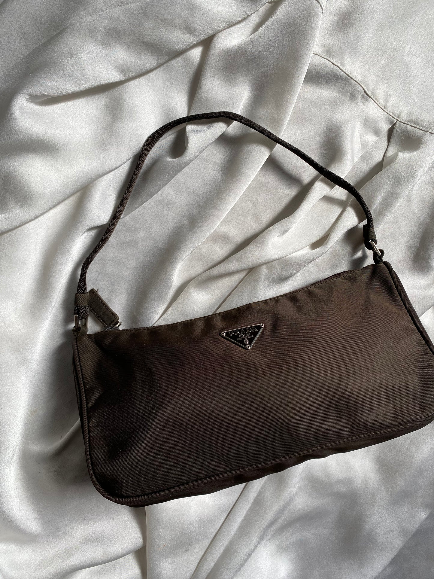 Prada hobo 2002 extra dark brown