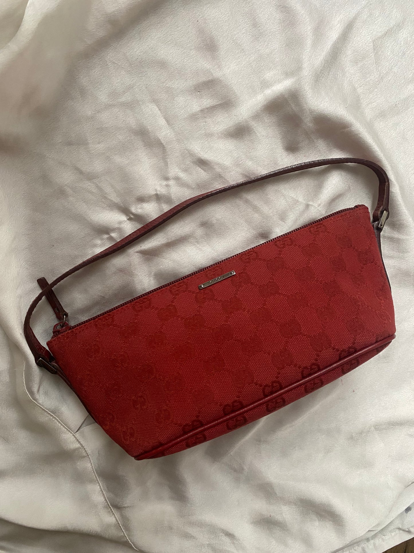 Gucci boat baguette burgundy