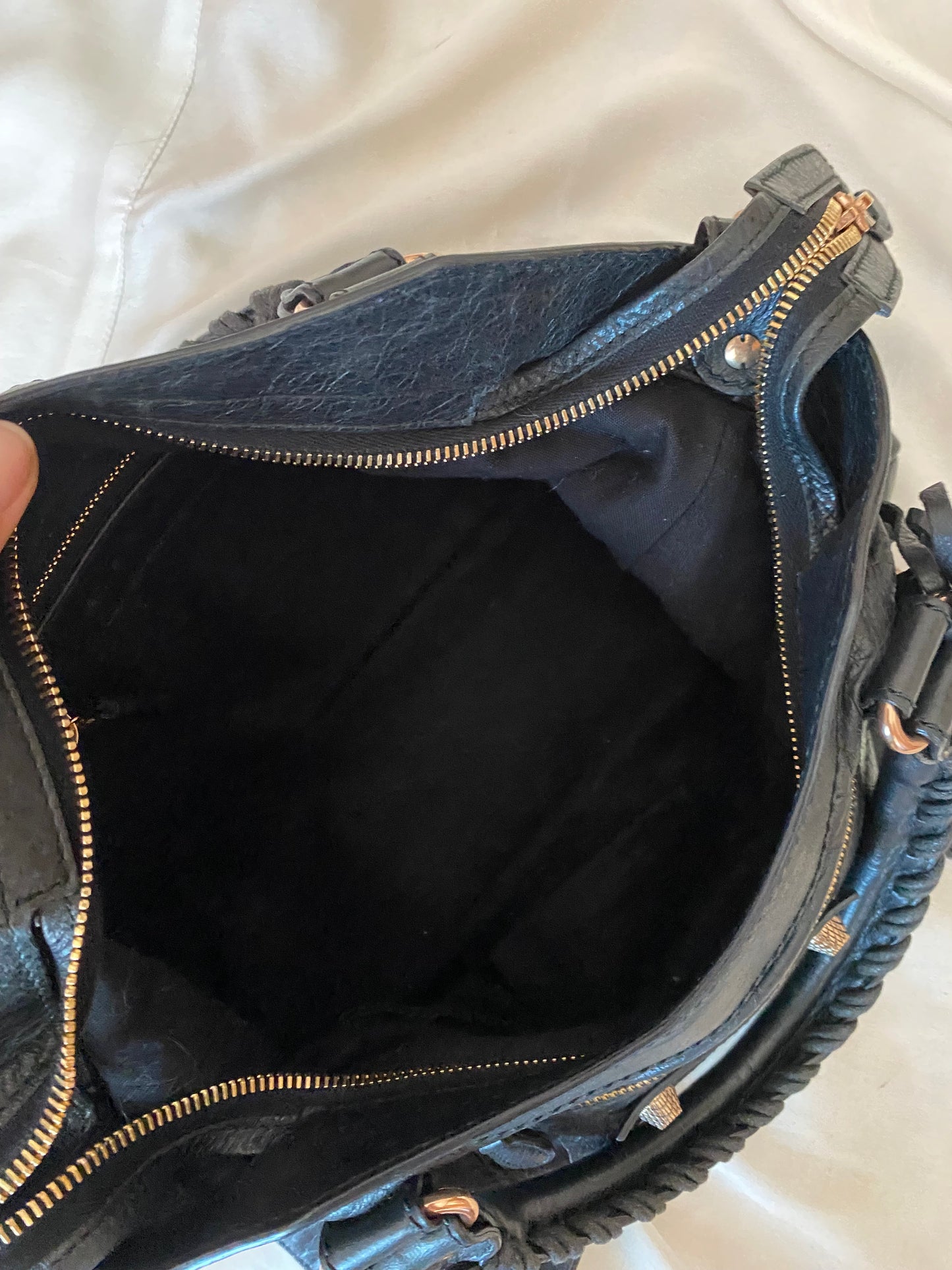 Balenciaga town black