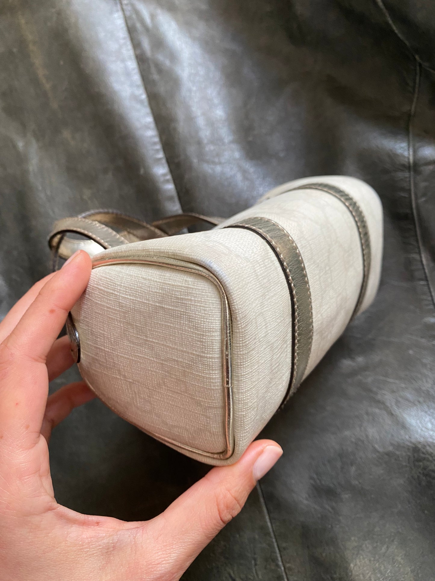 Gucci mini boston supreme joy argento
