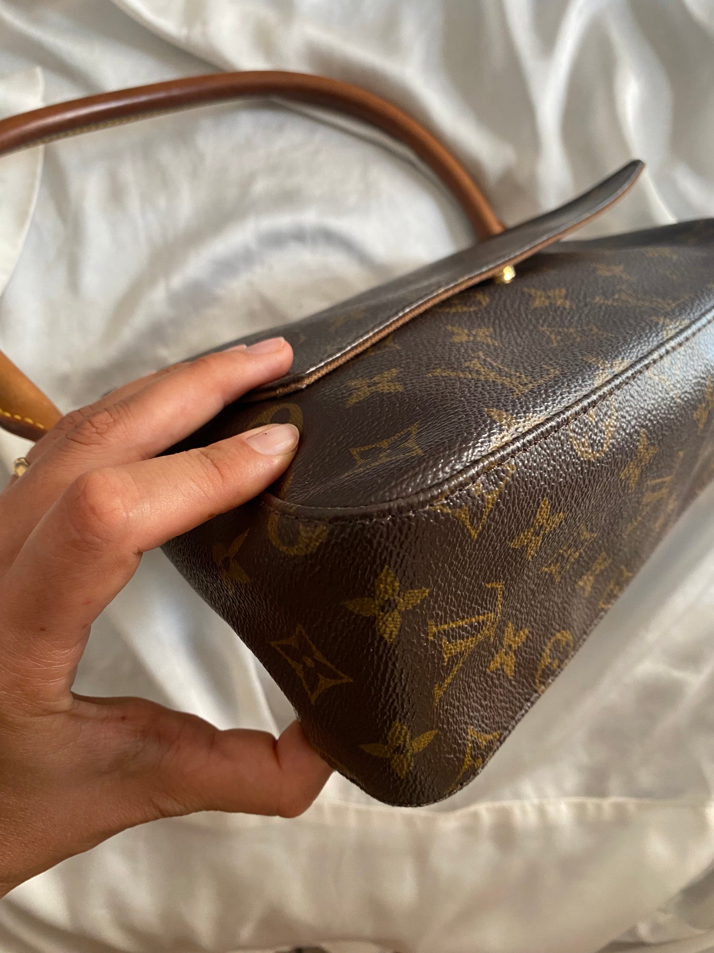 Louis Vuitton Mini Looping