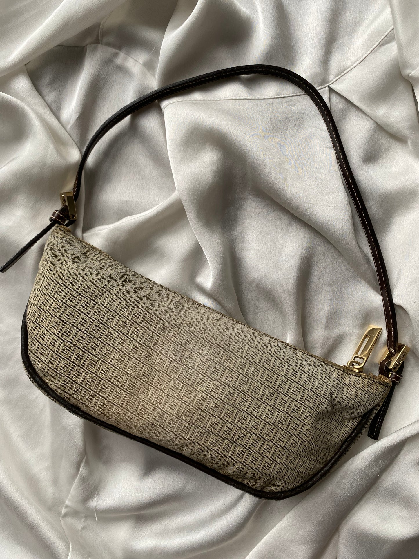 Fendi baguette half moon faded beige