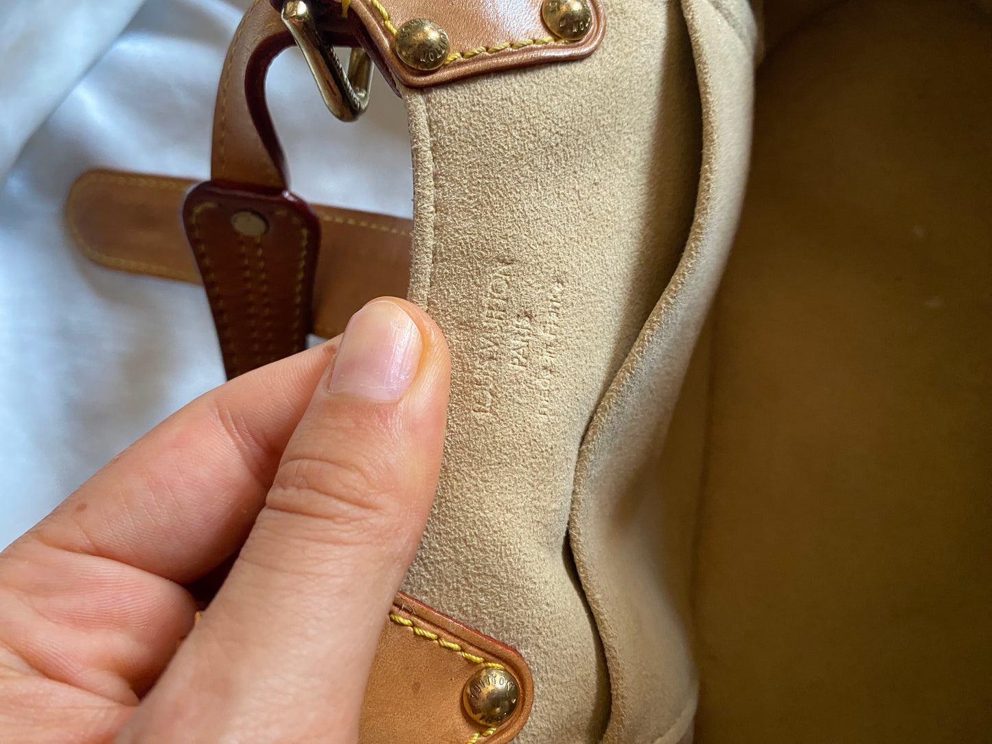 Louis Vuitton Theda pm