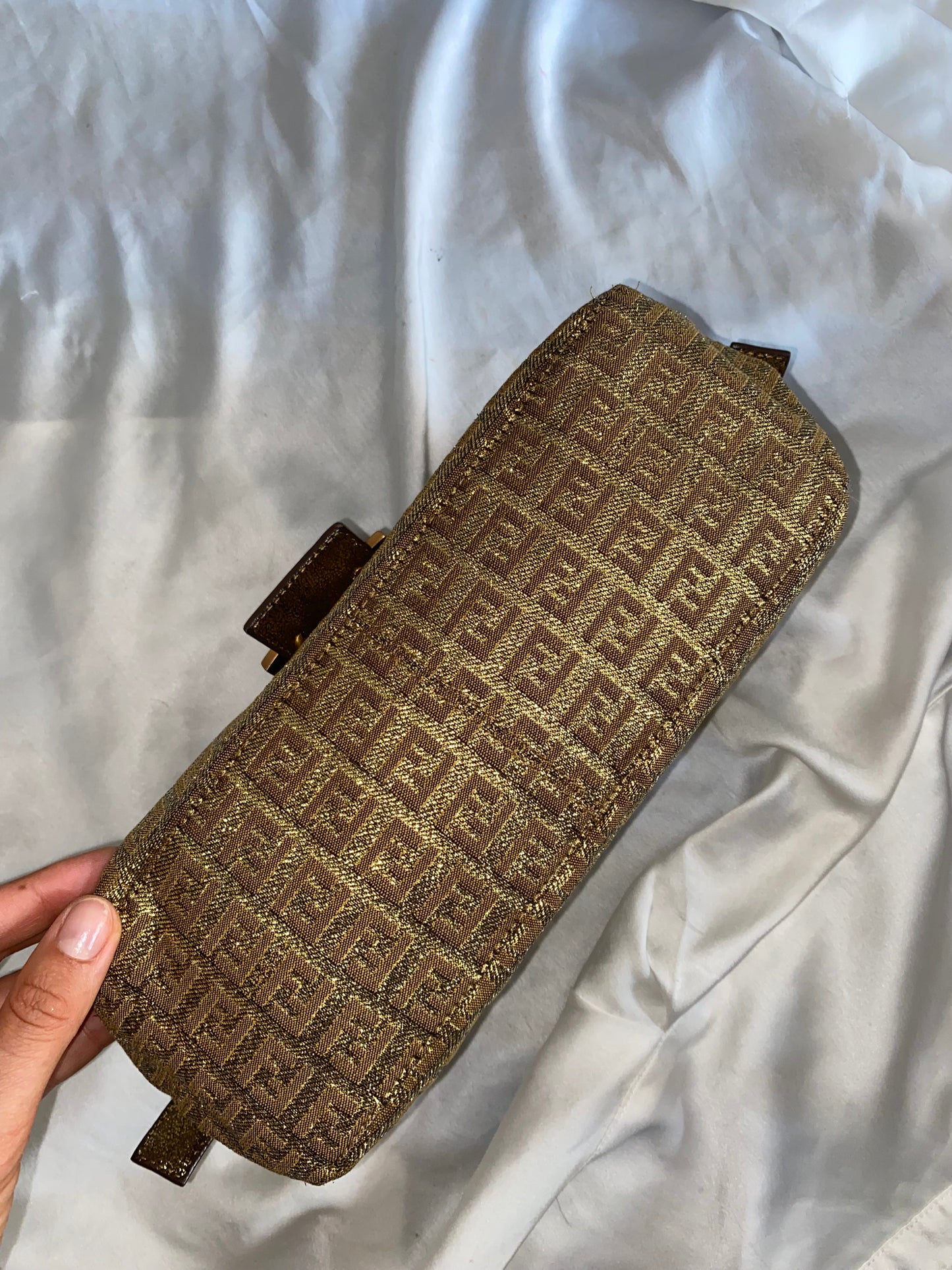Fendi baguette double flap solid gold