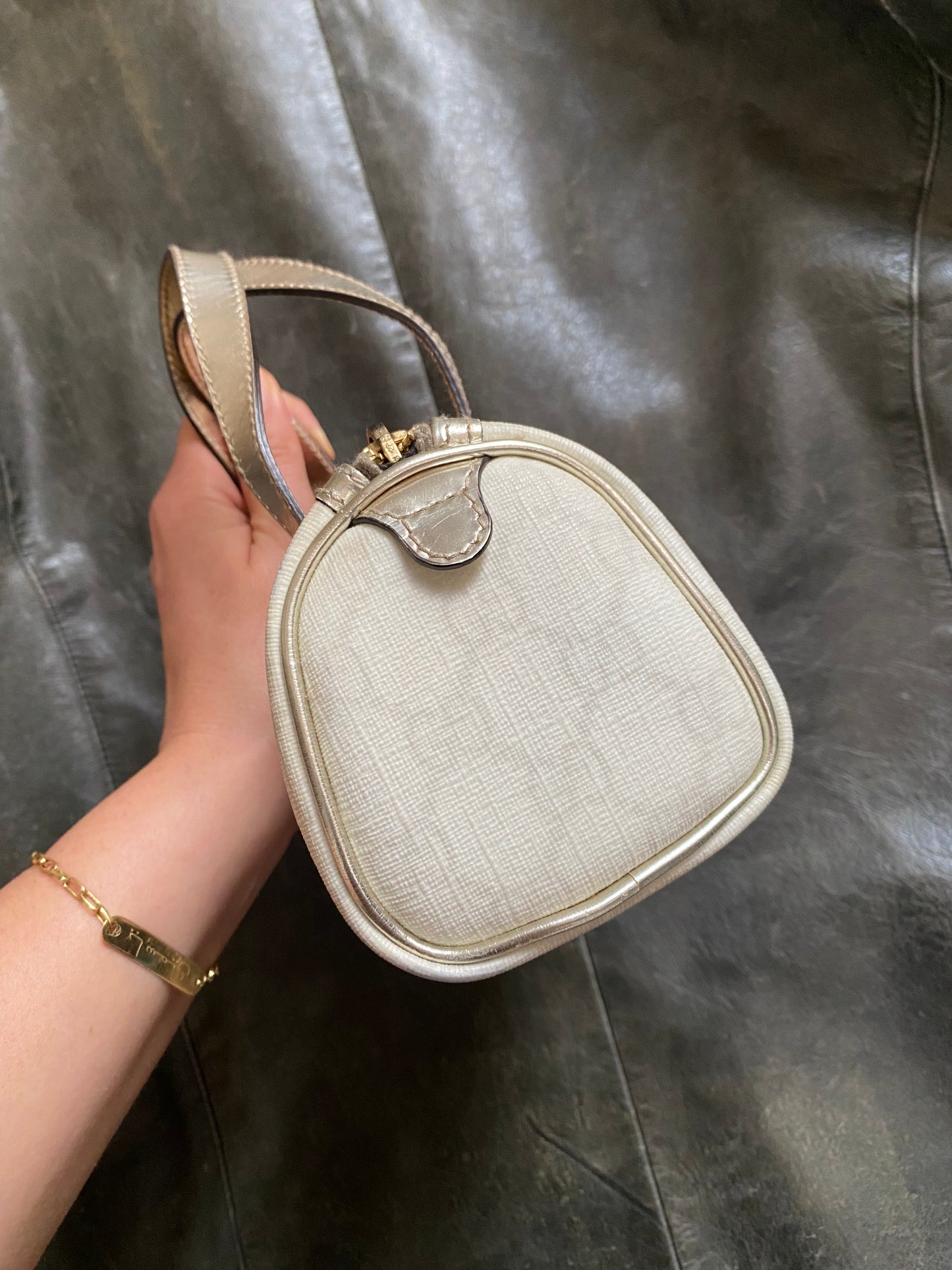 Gucci mini boston supreme joy argento