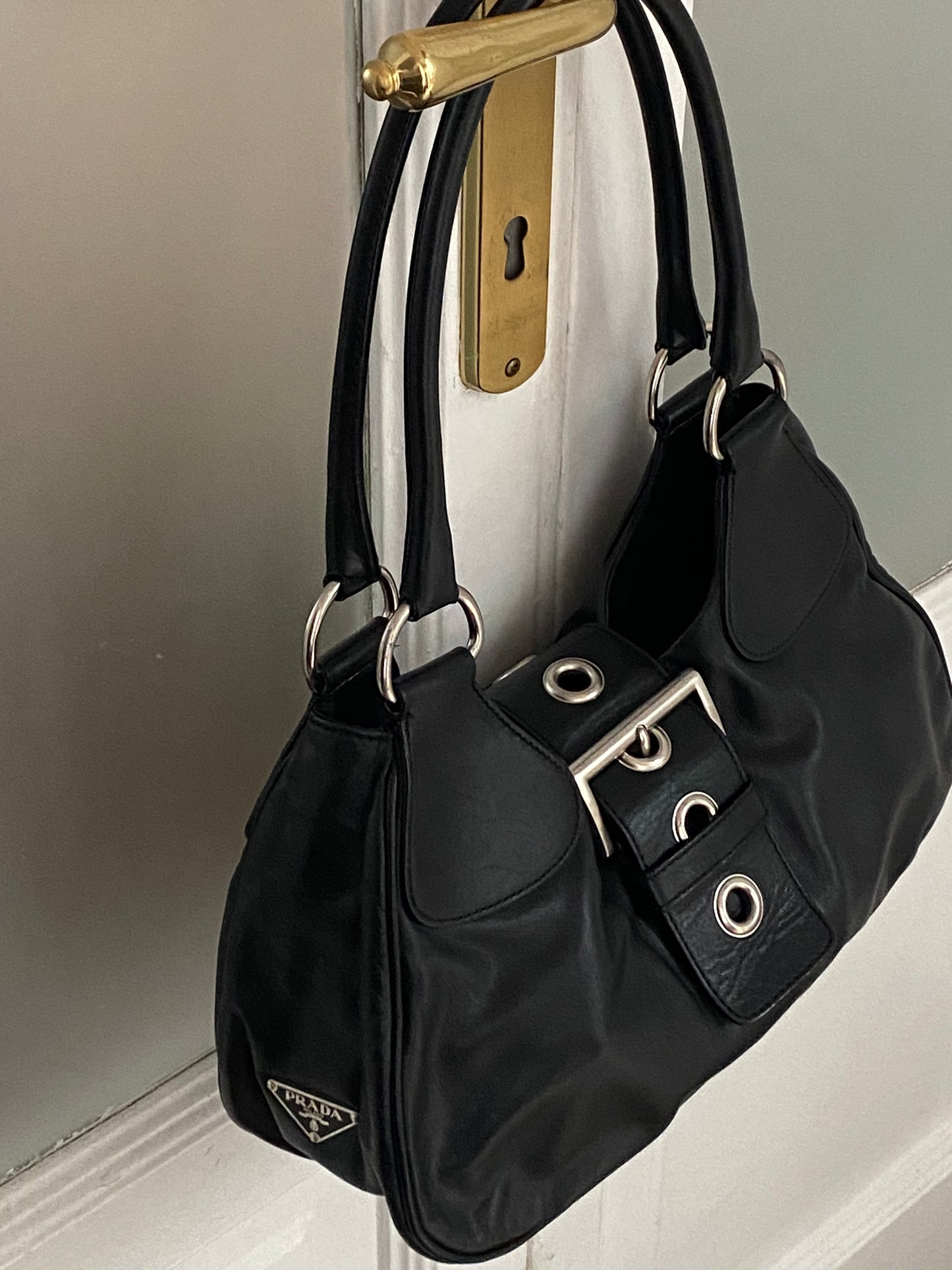 Prada Moon pelle nera