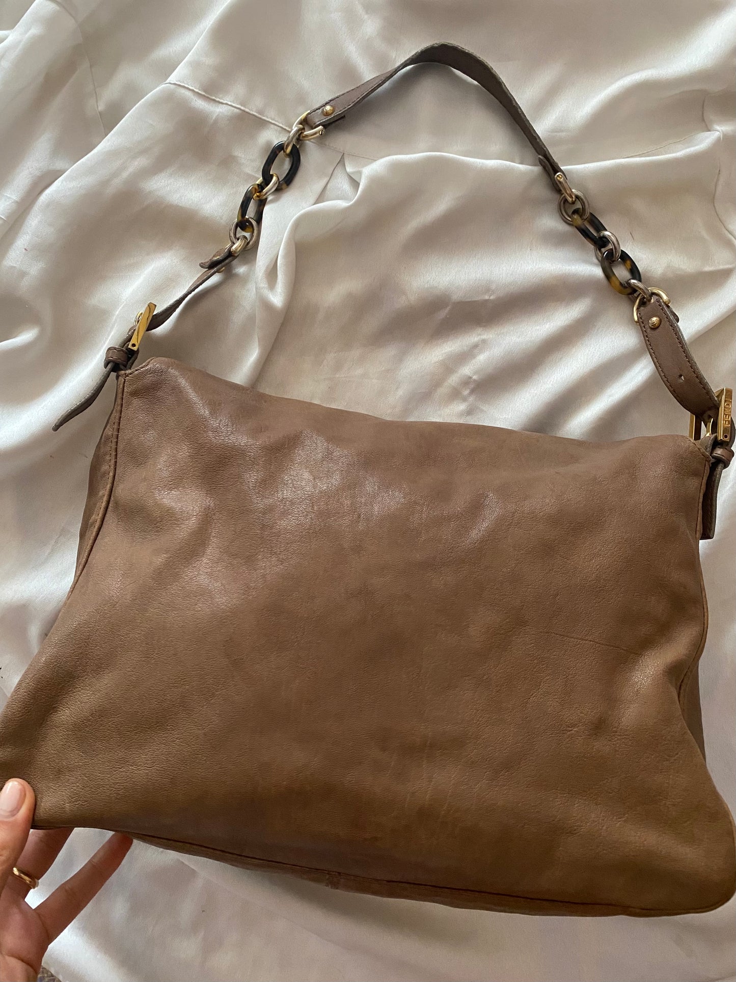 Fendi mamma baguette in pelle marrone marble