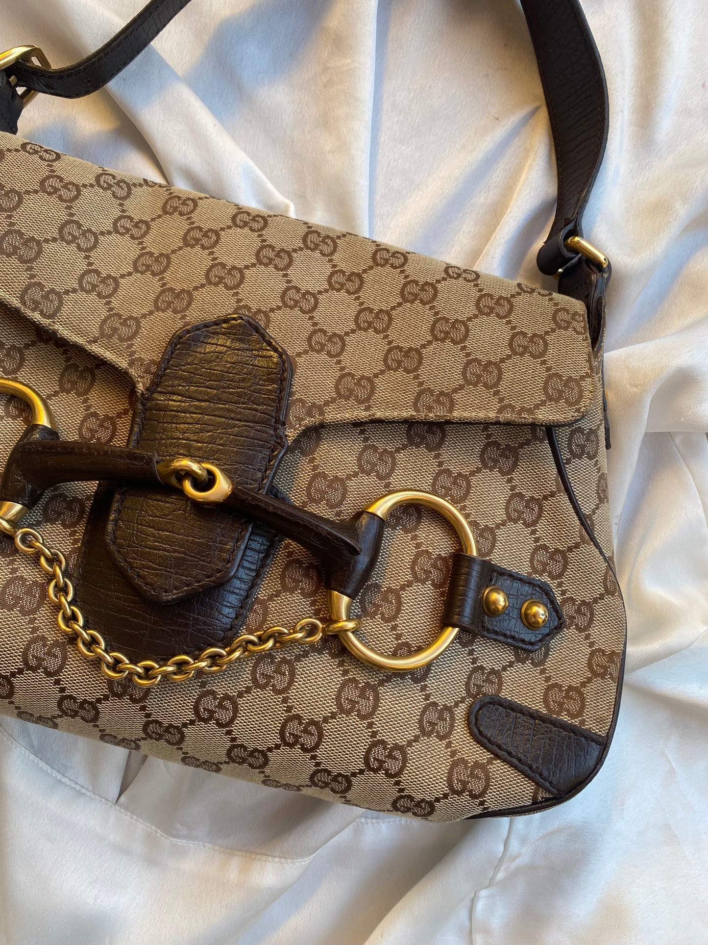 Gucci horsebit monogram beige