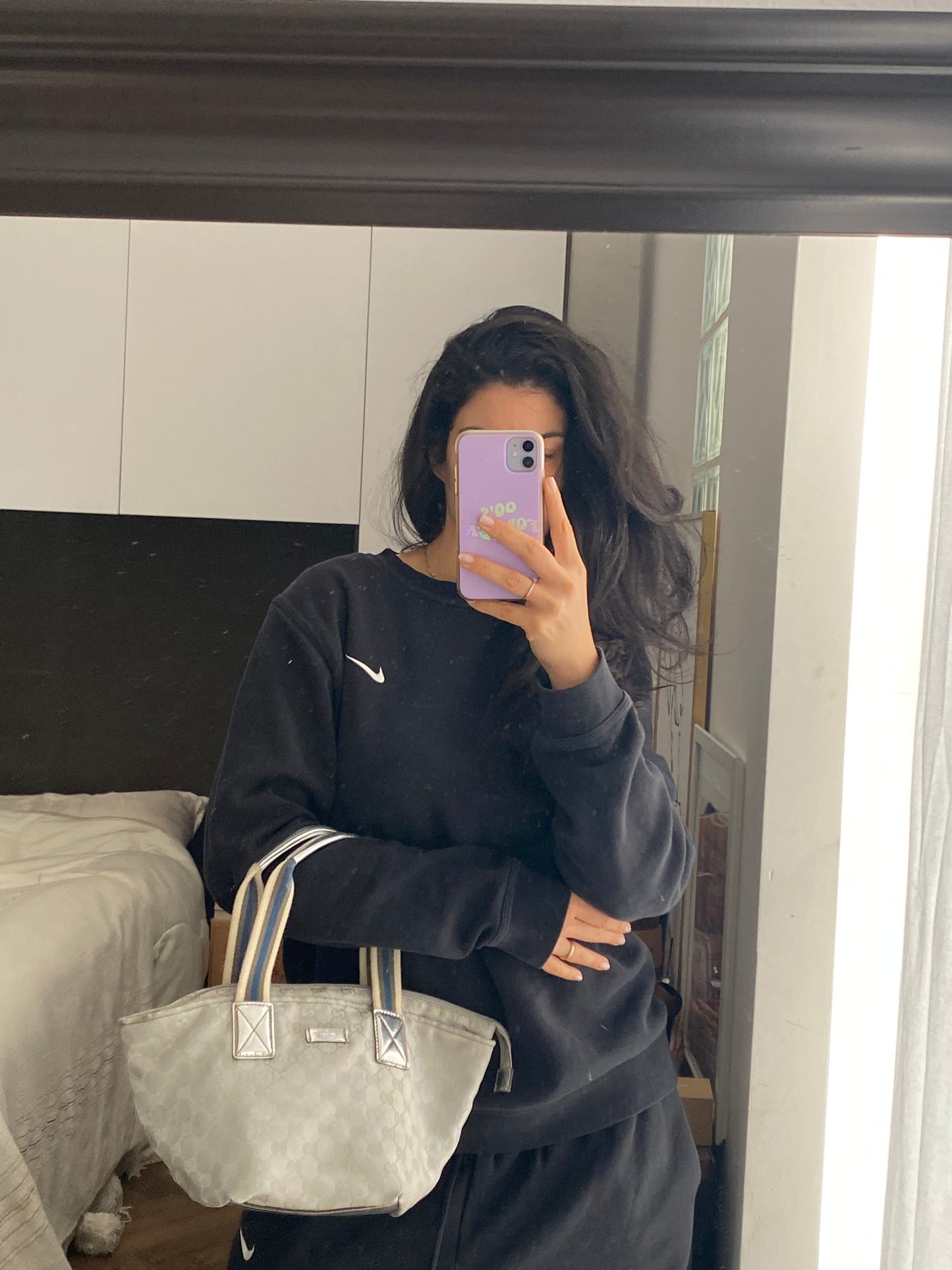 Gucci Shelly argento metallizzato