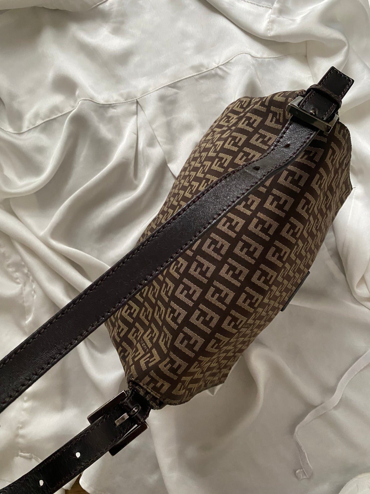 Fendi mamma baguette zucchino brown