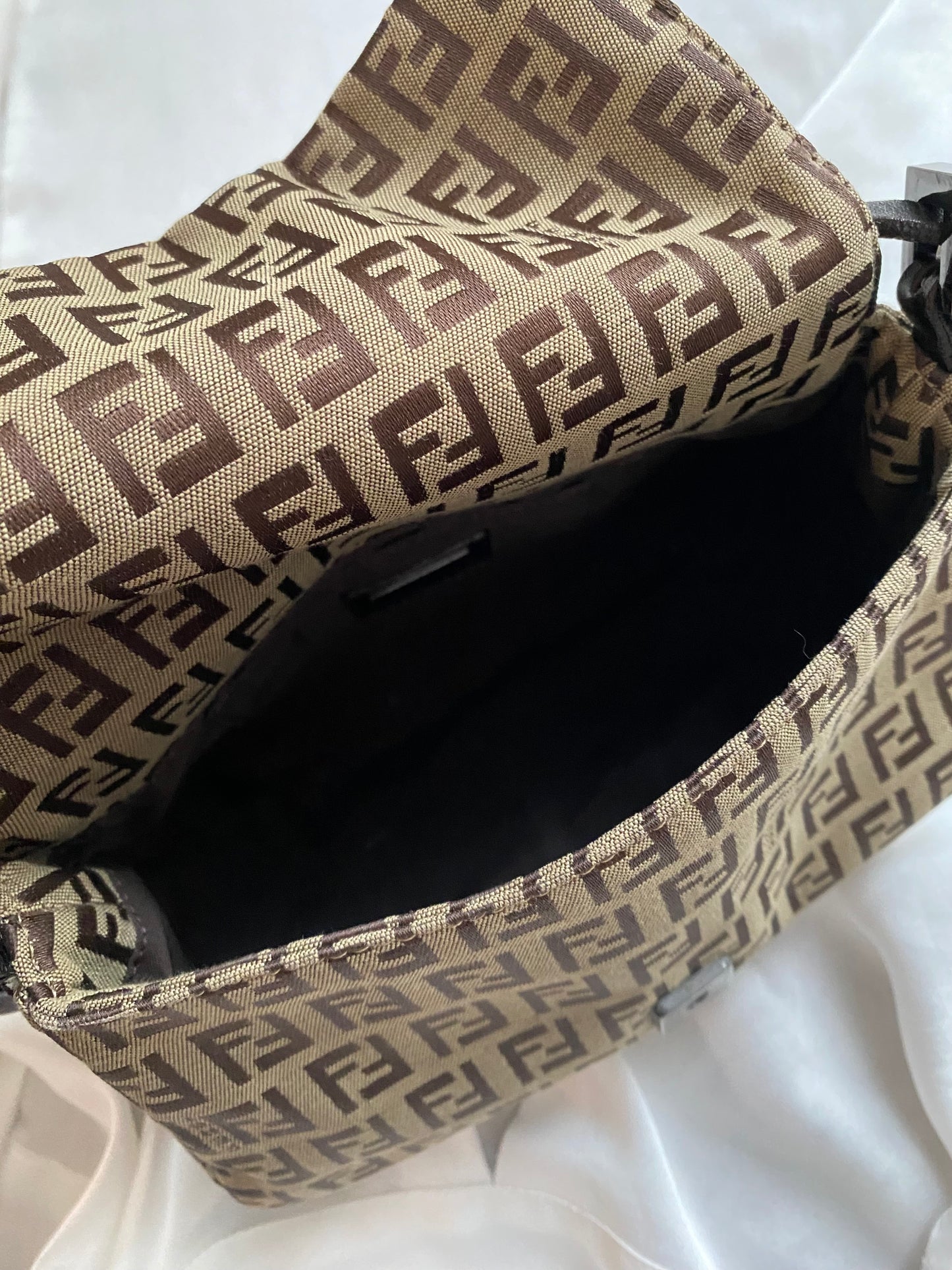 Fendi mini mamma monogram zucchino beige
