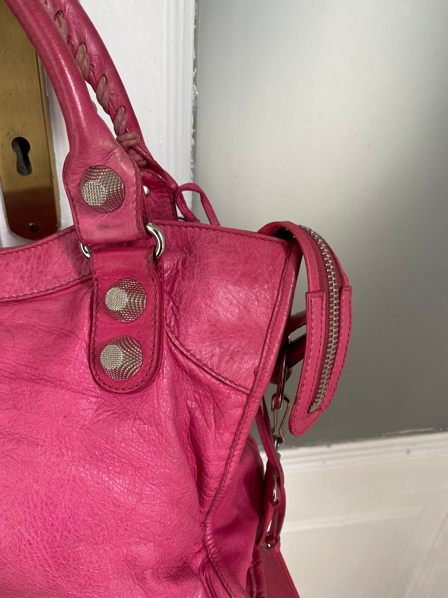 Balenciaga classic city rosa sorbet