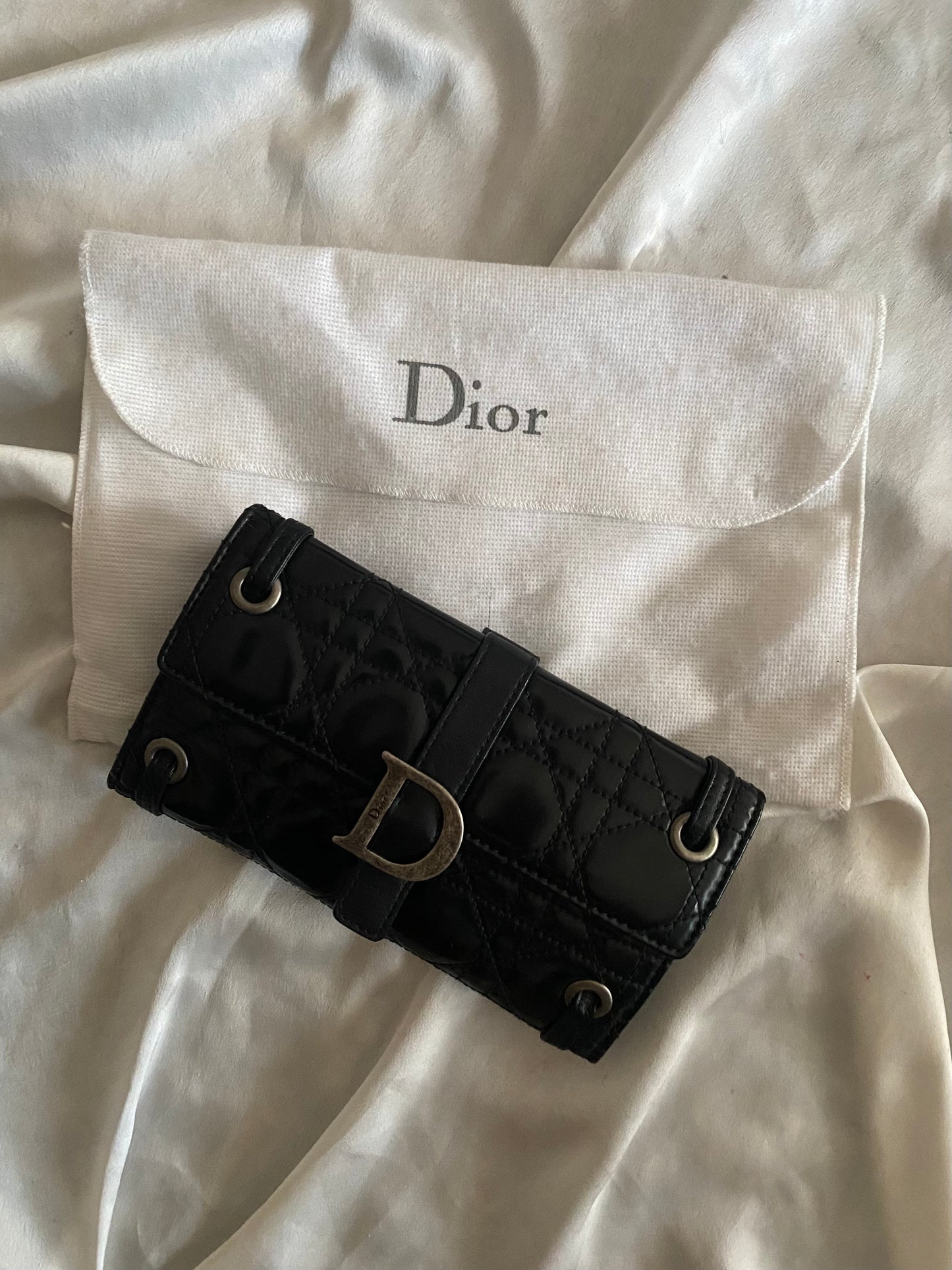 Dior pochette dragonne cannage