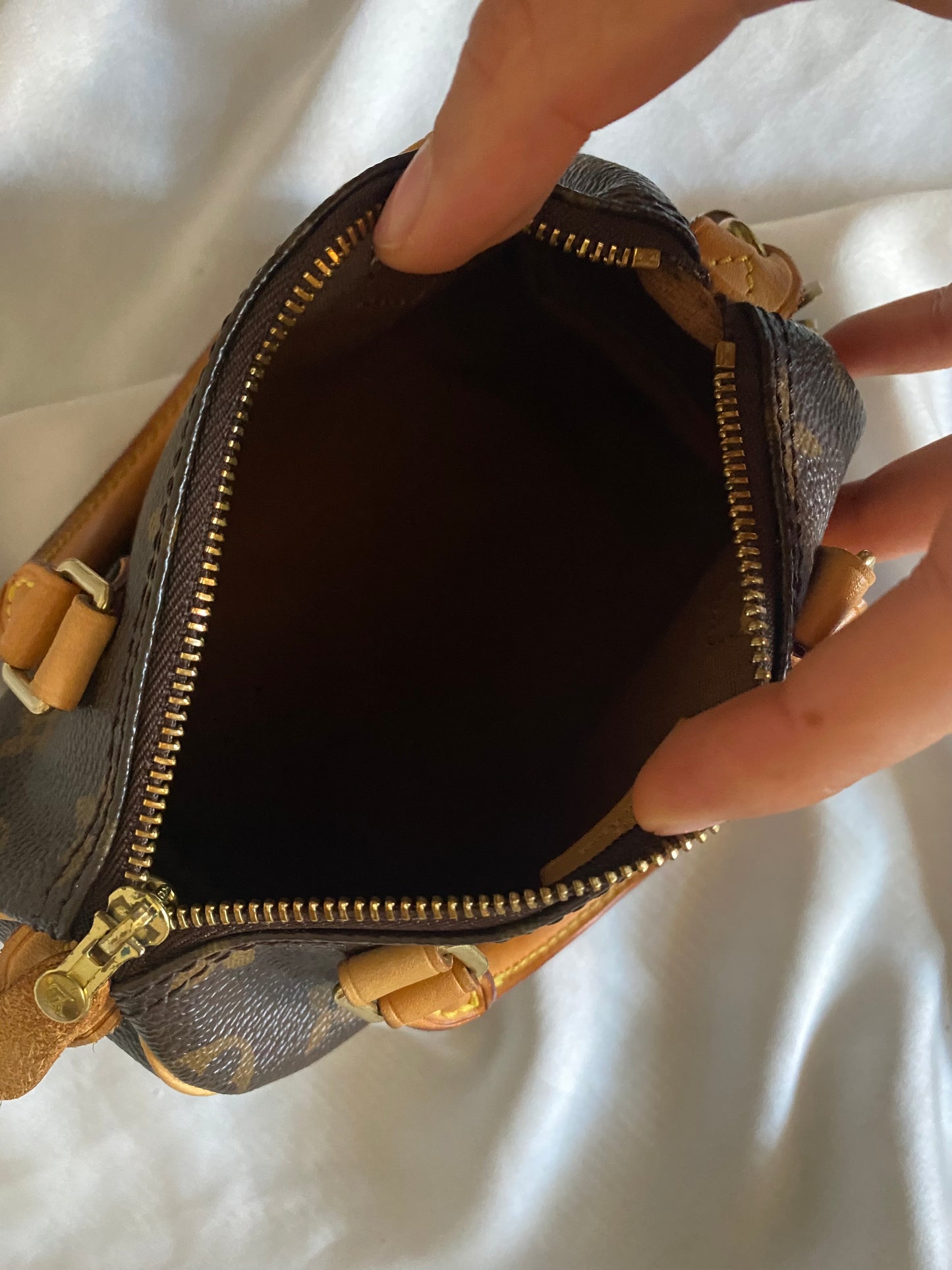 Louis Vuitton Nano Speedy