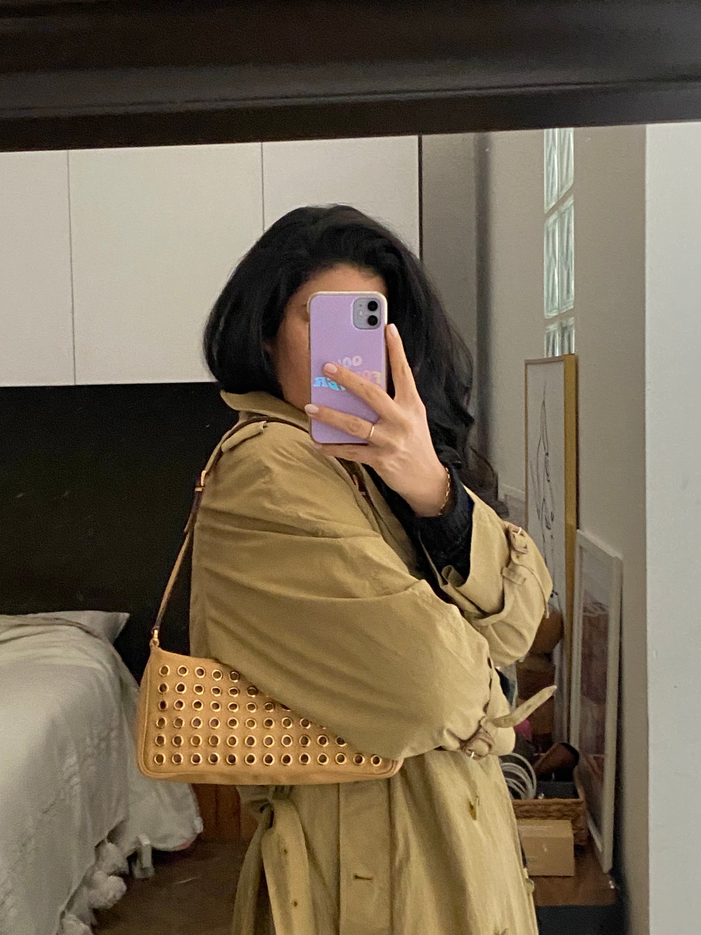 Prada pochette cammello con borchie