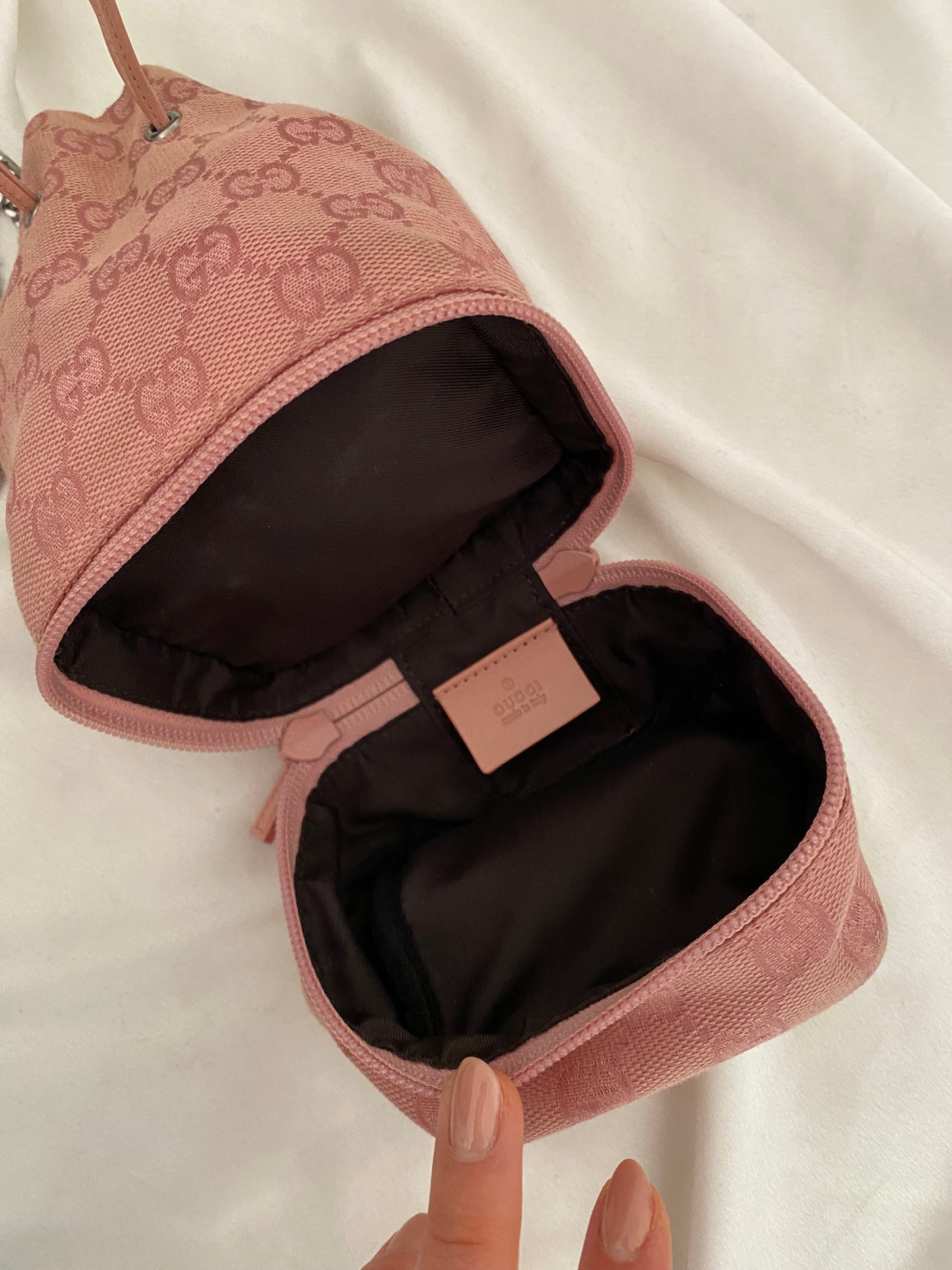 Gucci mini secchiello monogram rosa