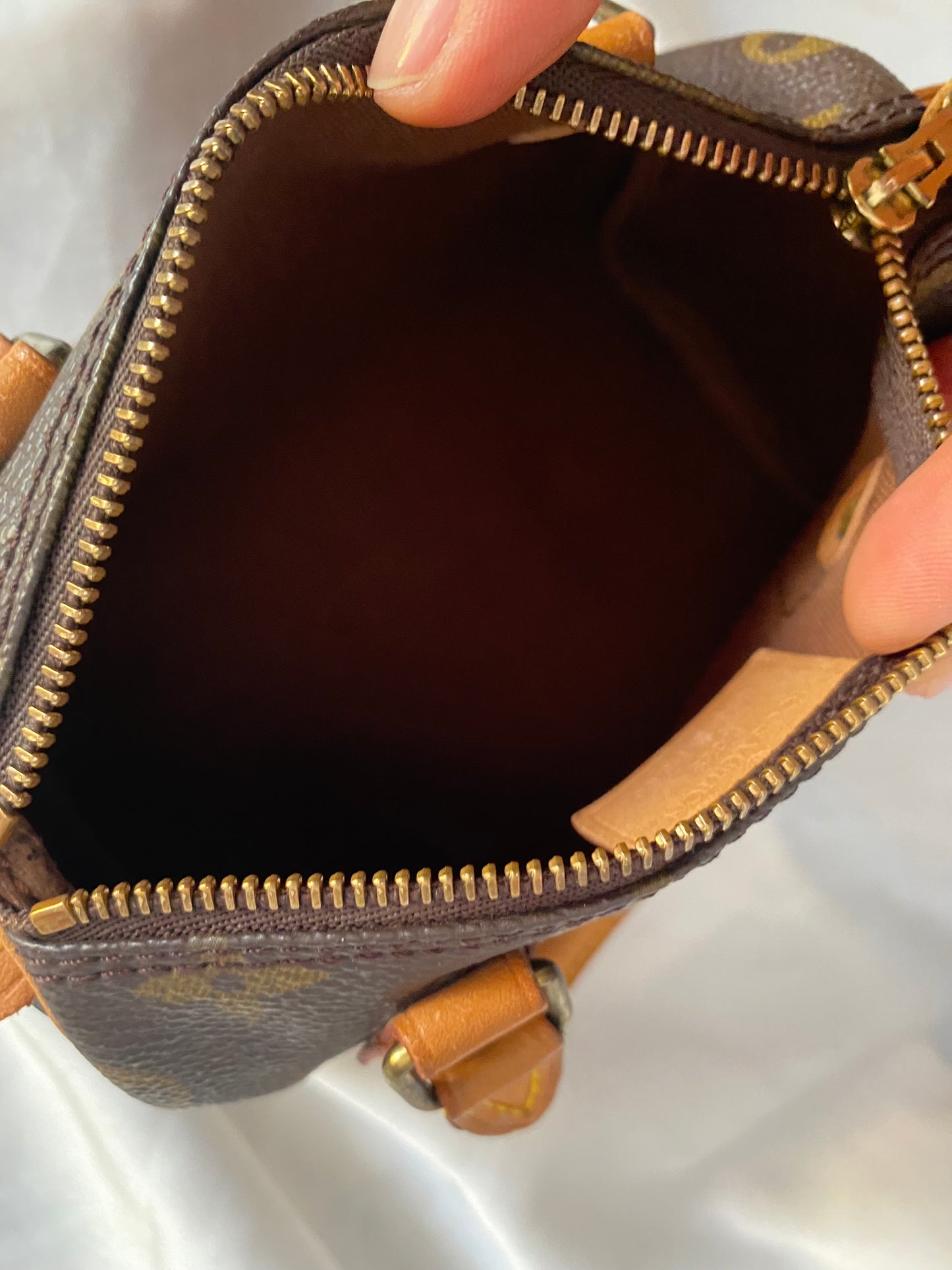 Louis Vuitton Nano Speedy classic monogram
