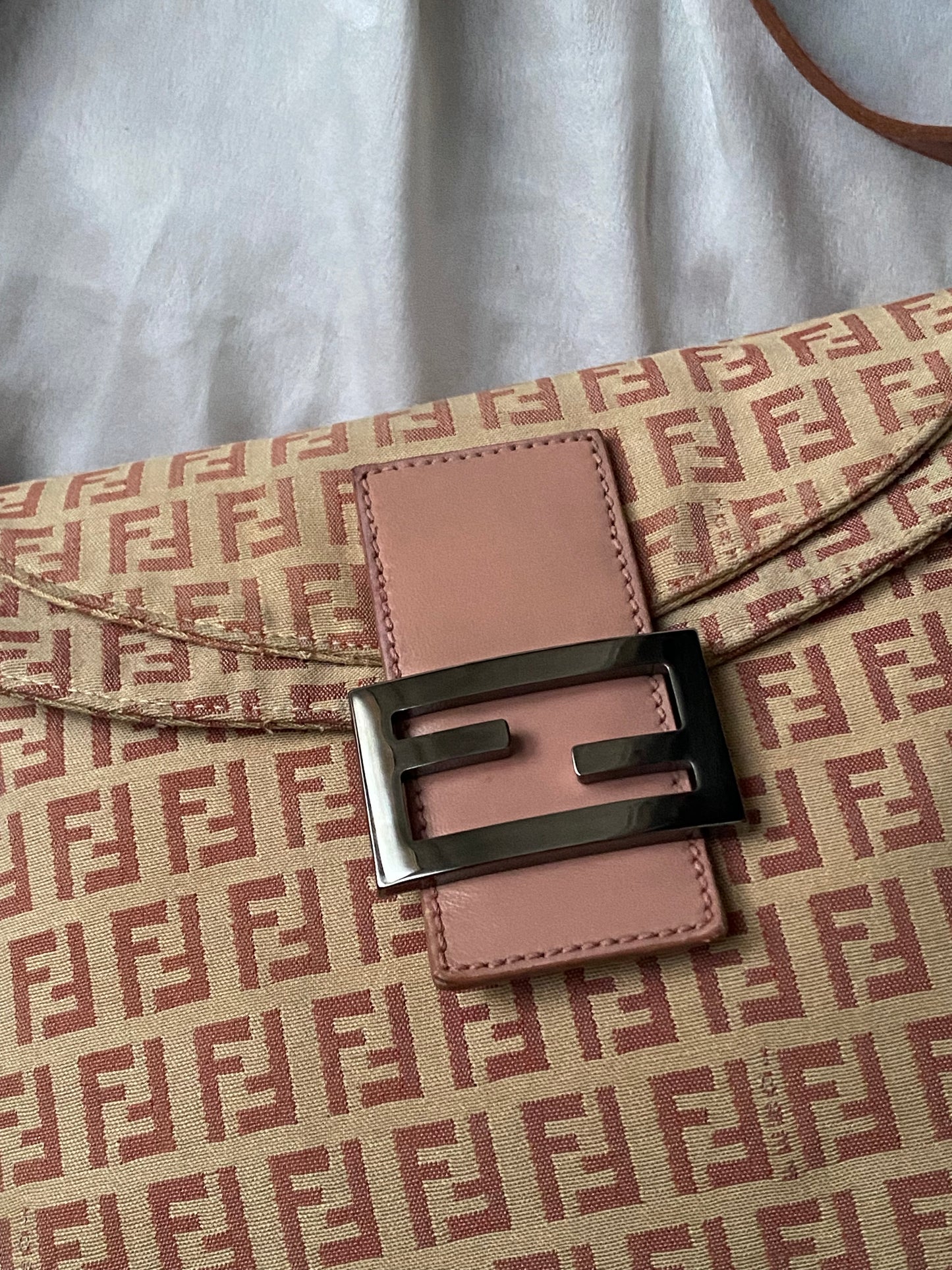 Fendi mamma double flap rosa e beige