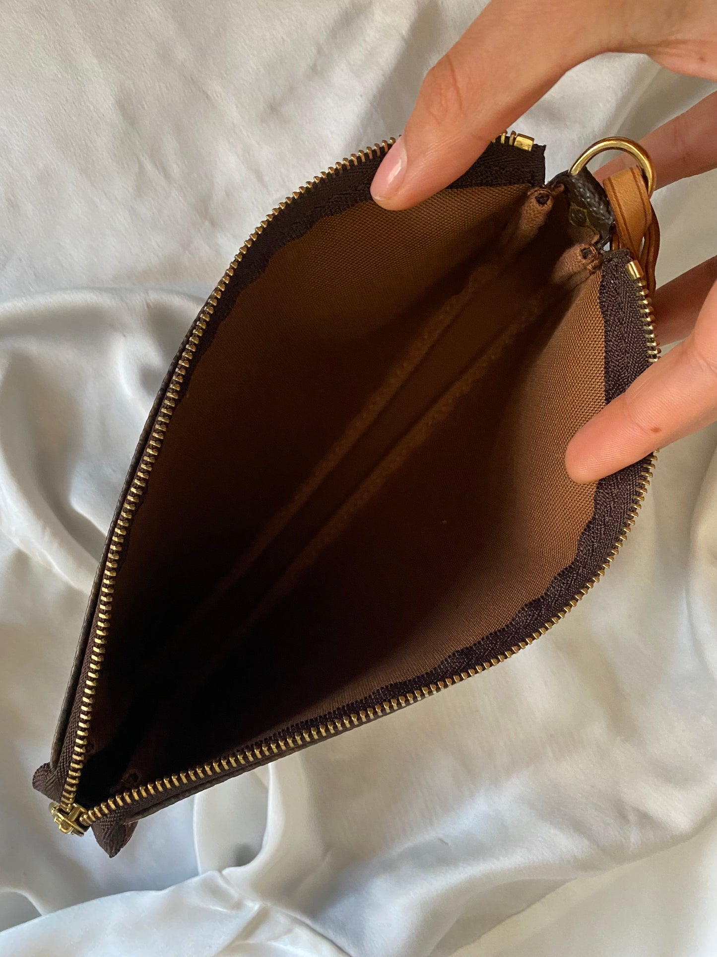 Louis Vuitton pochette accessoire classic monogram ottime condizioni
