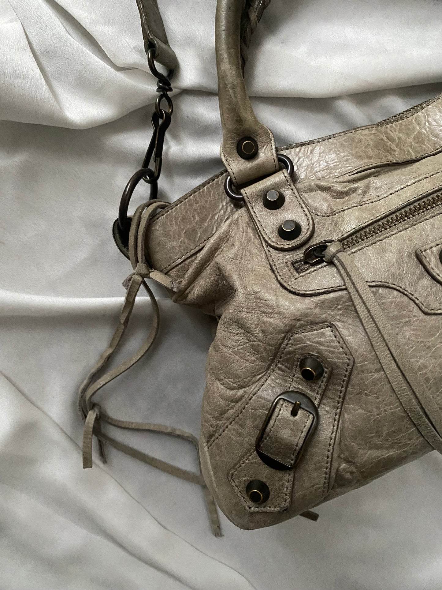 Balenciaga first galet