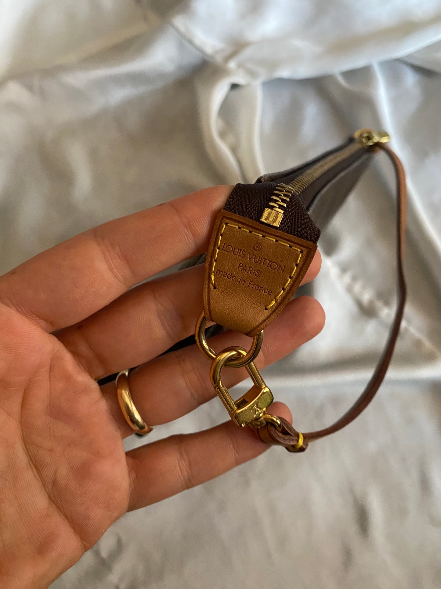 Louis Vuitton pochette accessoire classic monogram ottime condizioni