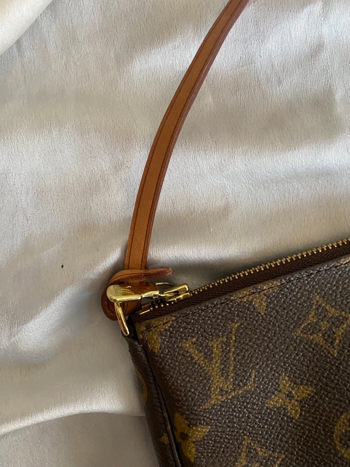 Louis Vuitton pochette accessoire classic monogram ottime condizioni