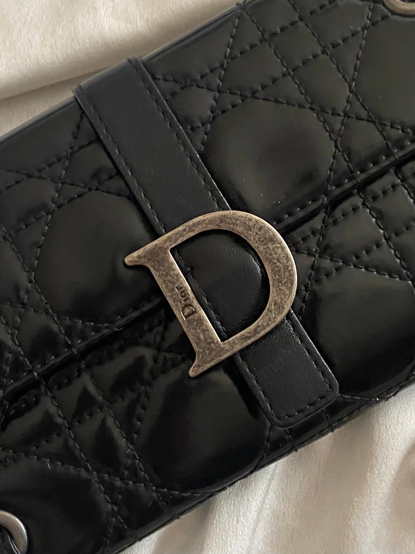 Dior pochette dragonne cannage