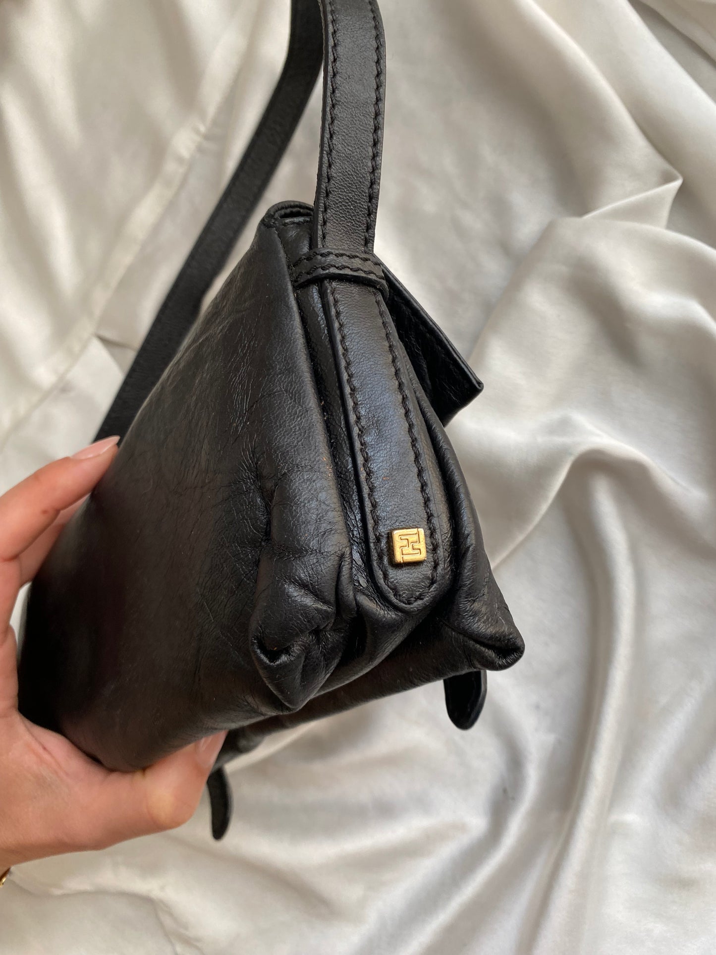 Fendi sweety baguette pelle nera
