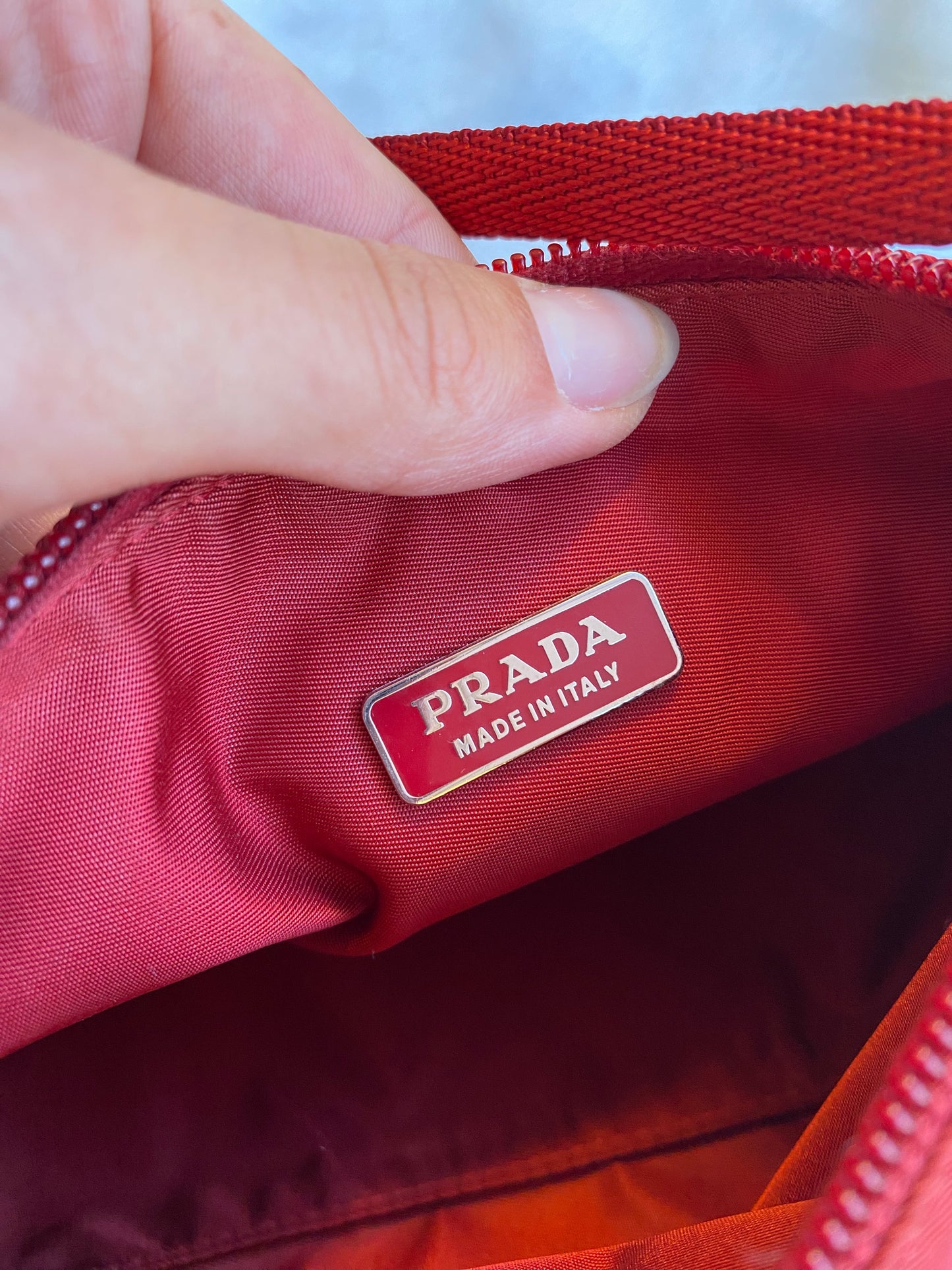 Prada hobo 2002 red