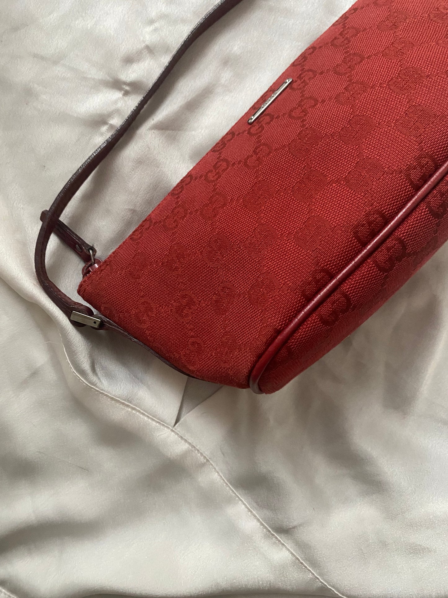 Gucci boat baguette burgundy