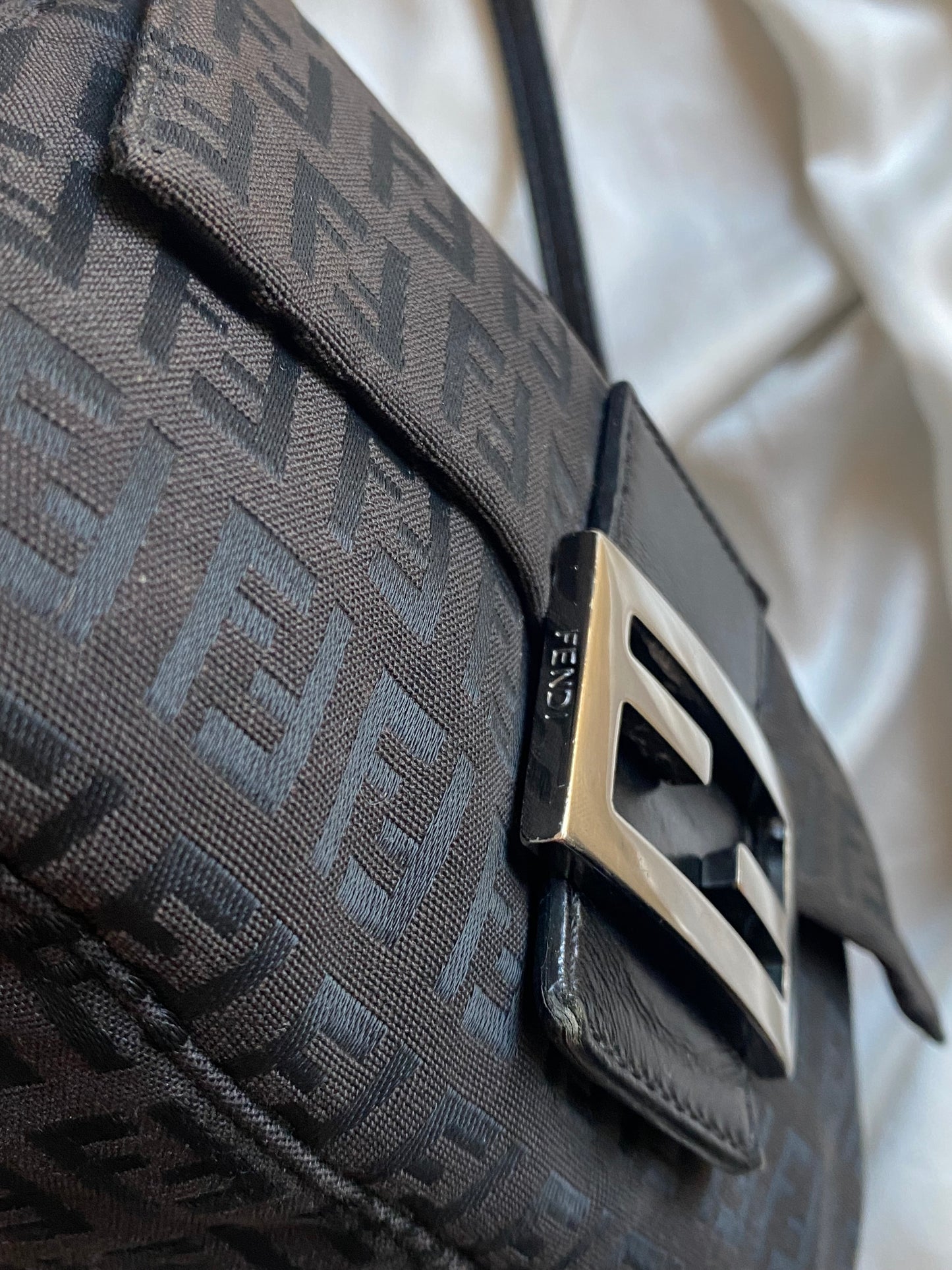 Fendi mini mamma baguette