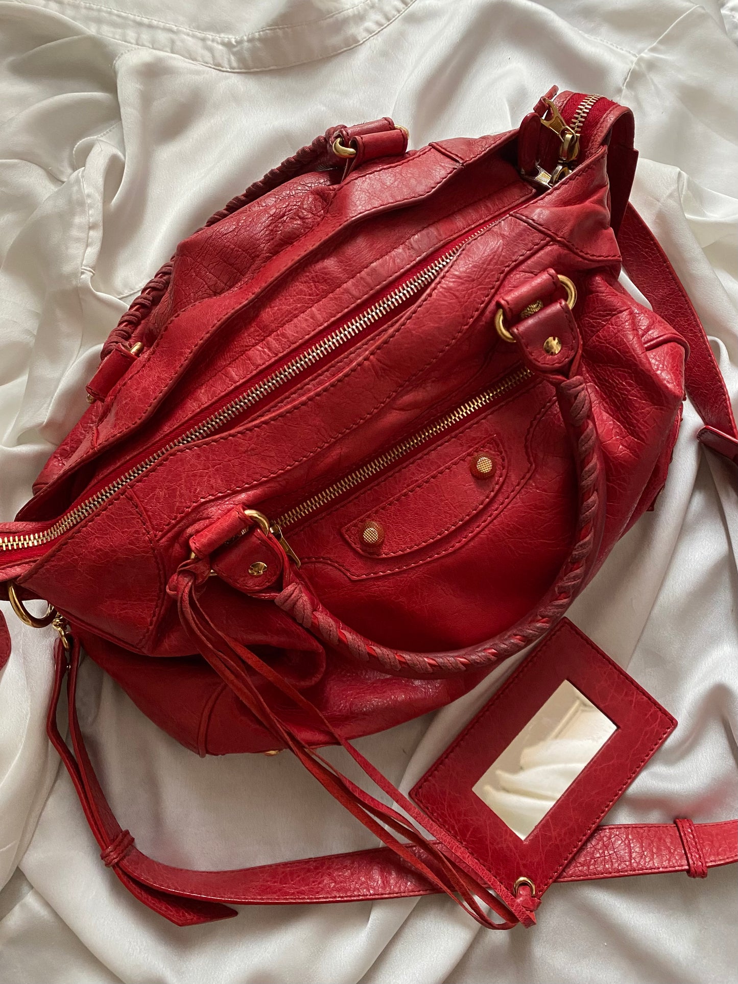 Balenciaga Velo rouge cardinal f/w 2013