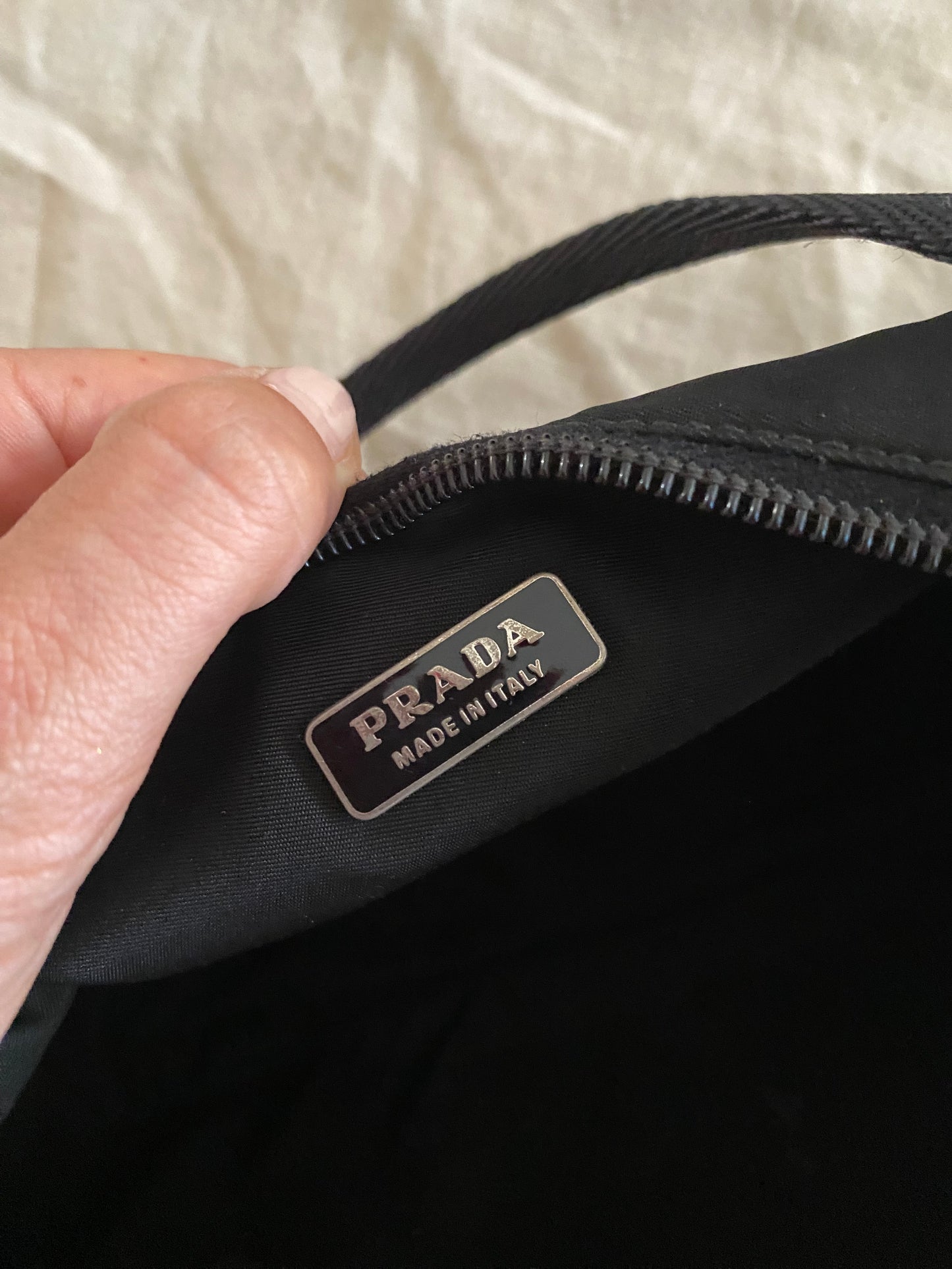 Prada hobo 2002 black