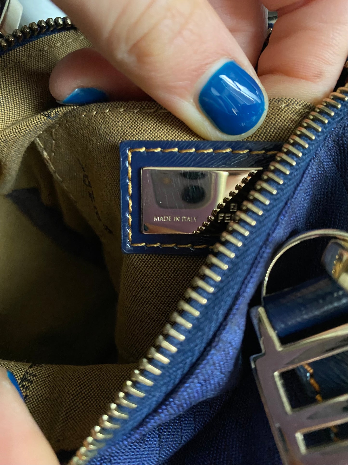 Mini bauletto Fendi monogram zucchino blu