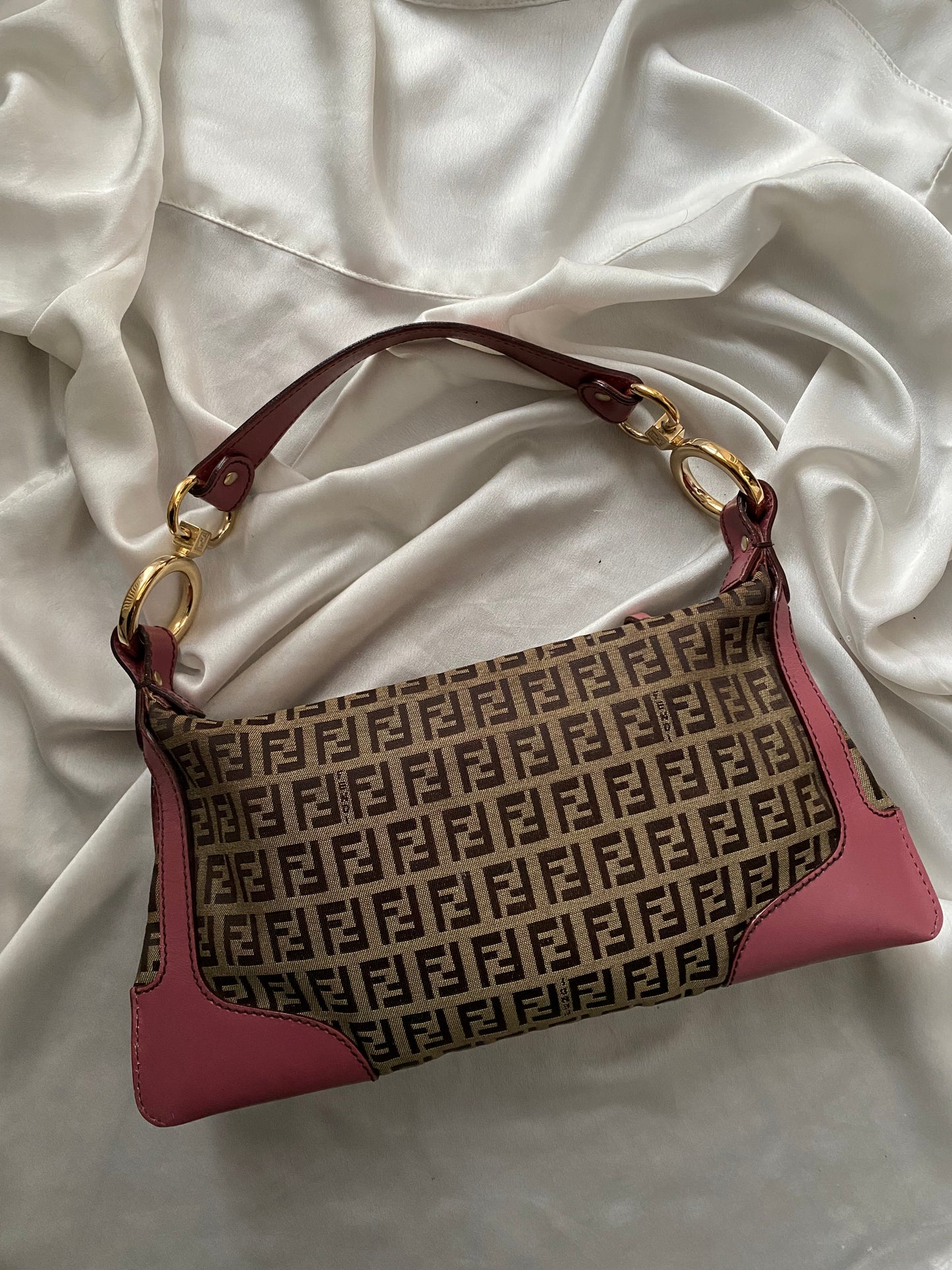 Fendi chef pocket monogram zucchino beige e rosa