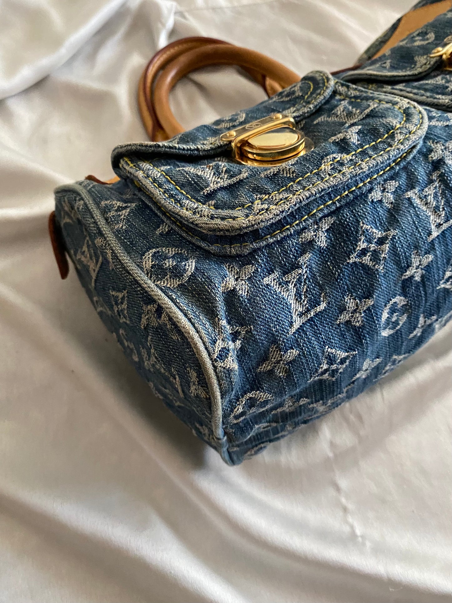 Louis Vuitton Neo Speedy Denim