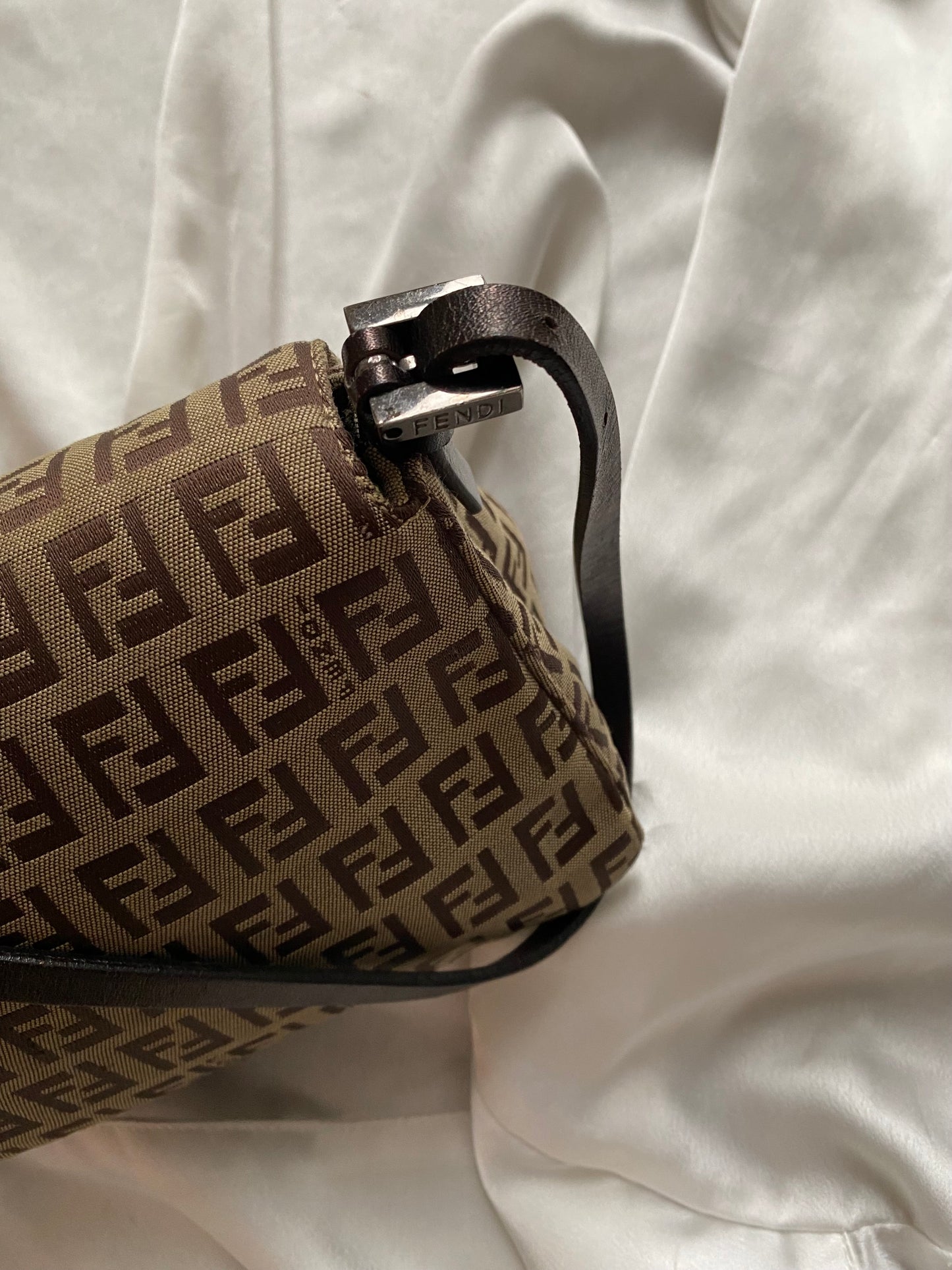 Fendi mini mamma monogram zucchino beige