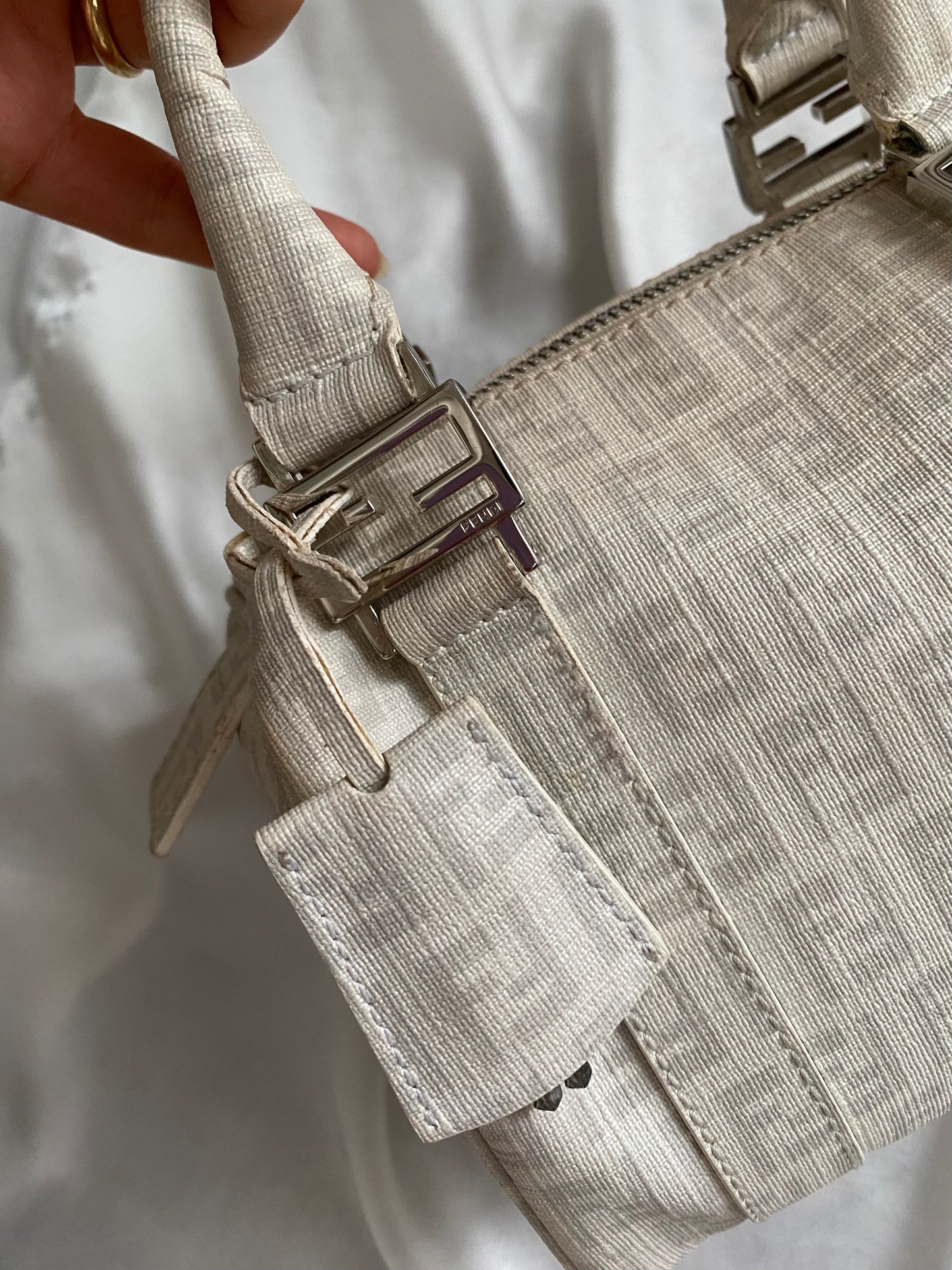 Mini bauletto Fendi monogram zucchino bianco e grigio