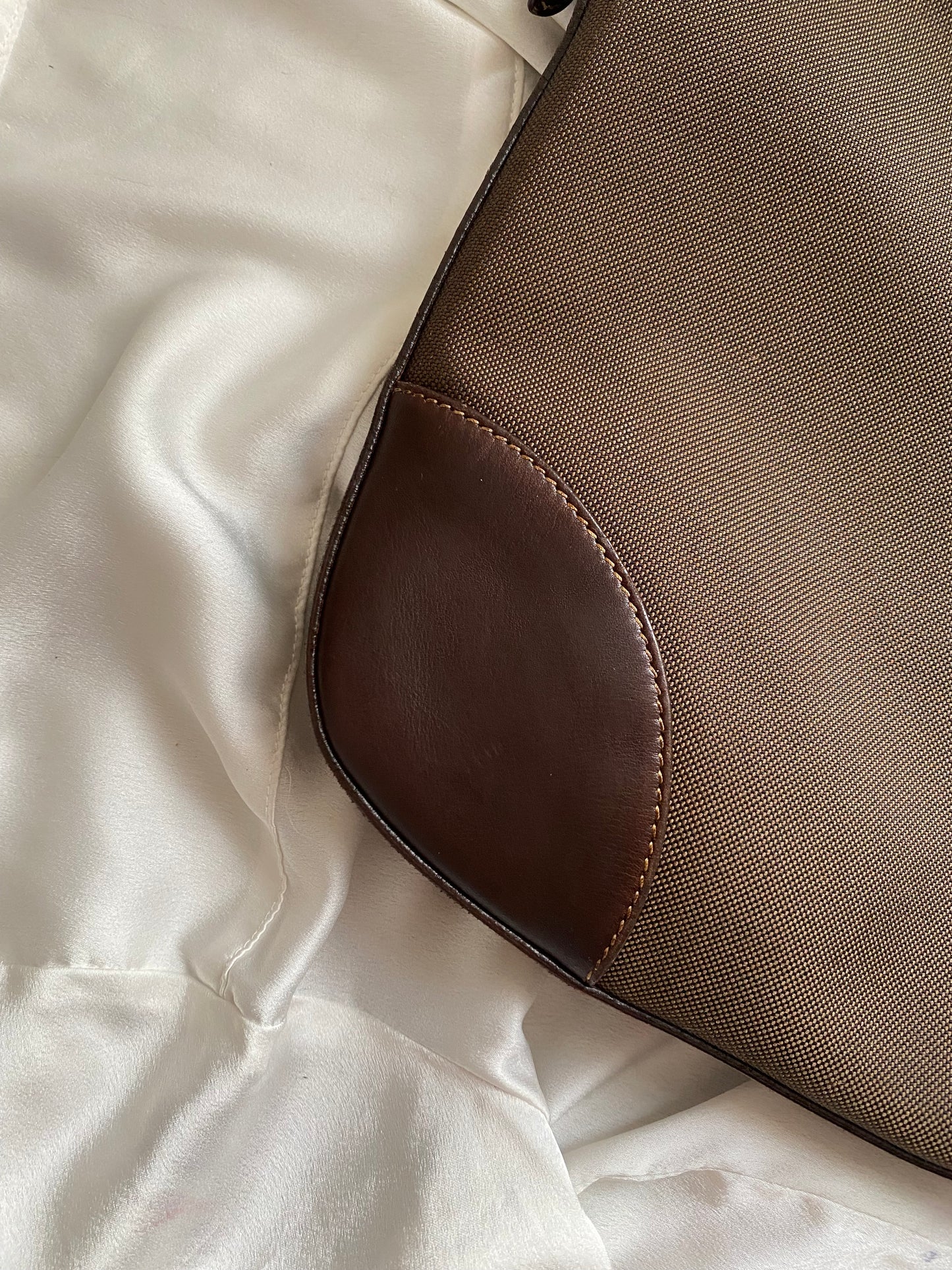 Prada hobo chocolate