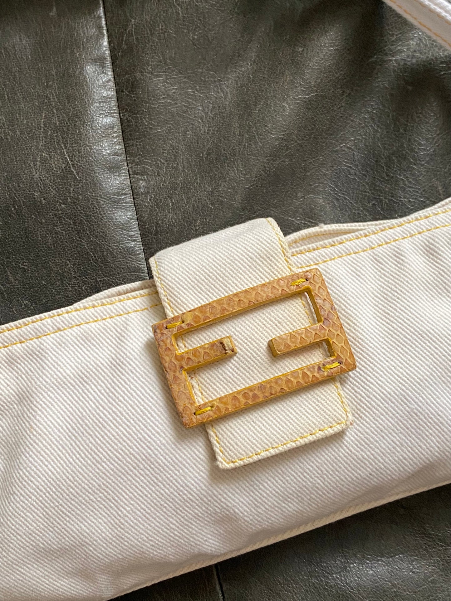 Fendi baguette in denim snakeskin