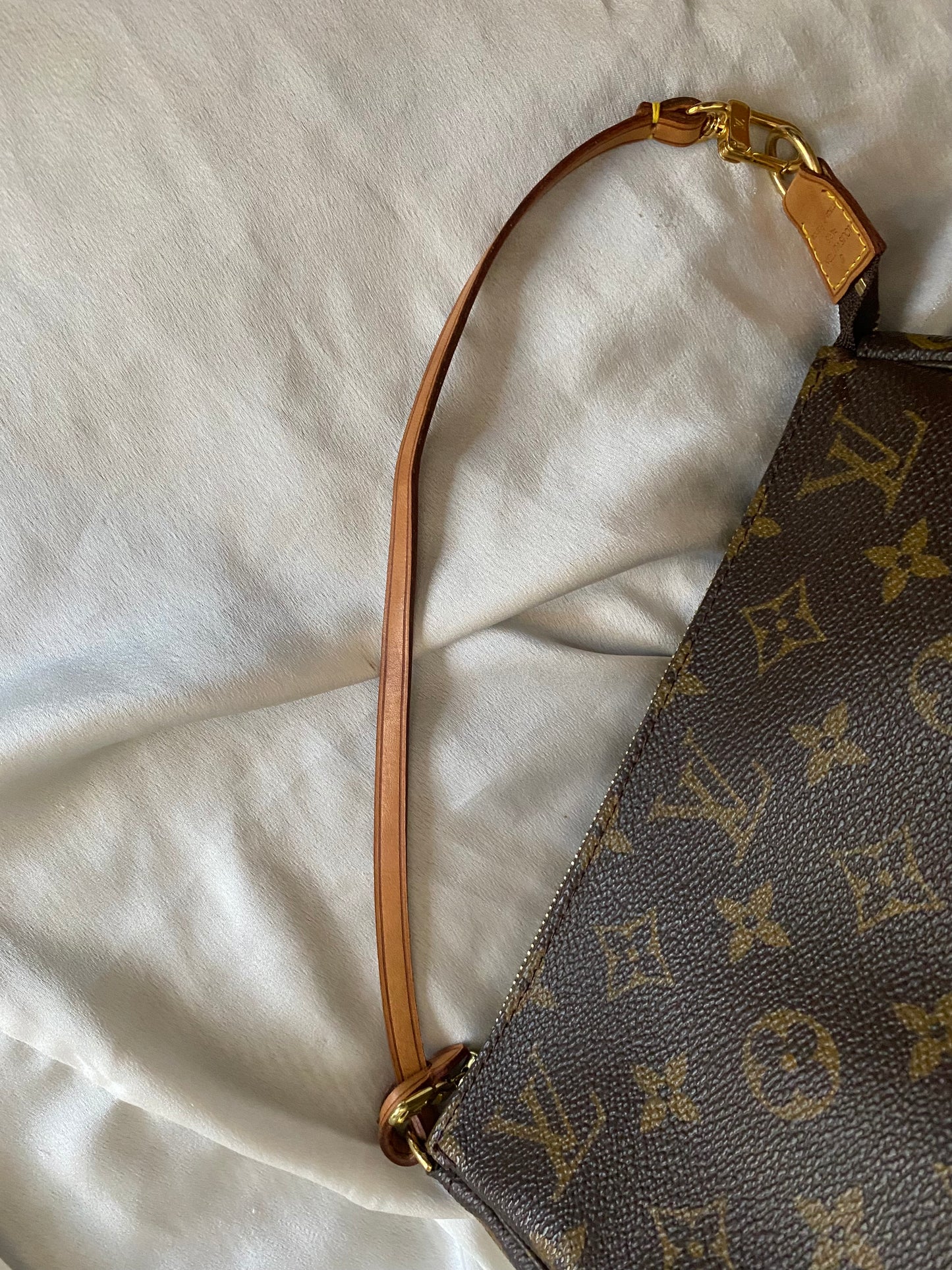 Louis Vuitton pochette accessoire classic monogram ottime condizioni