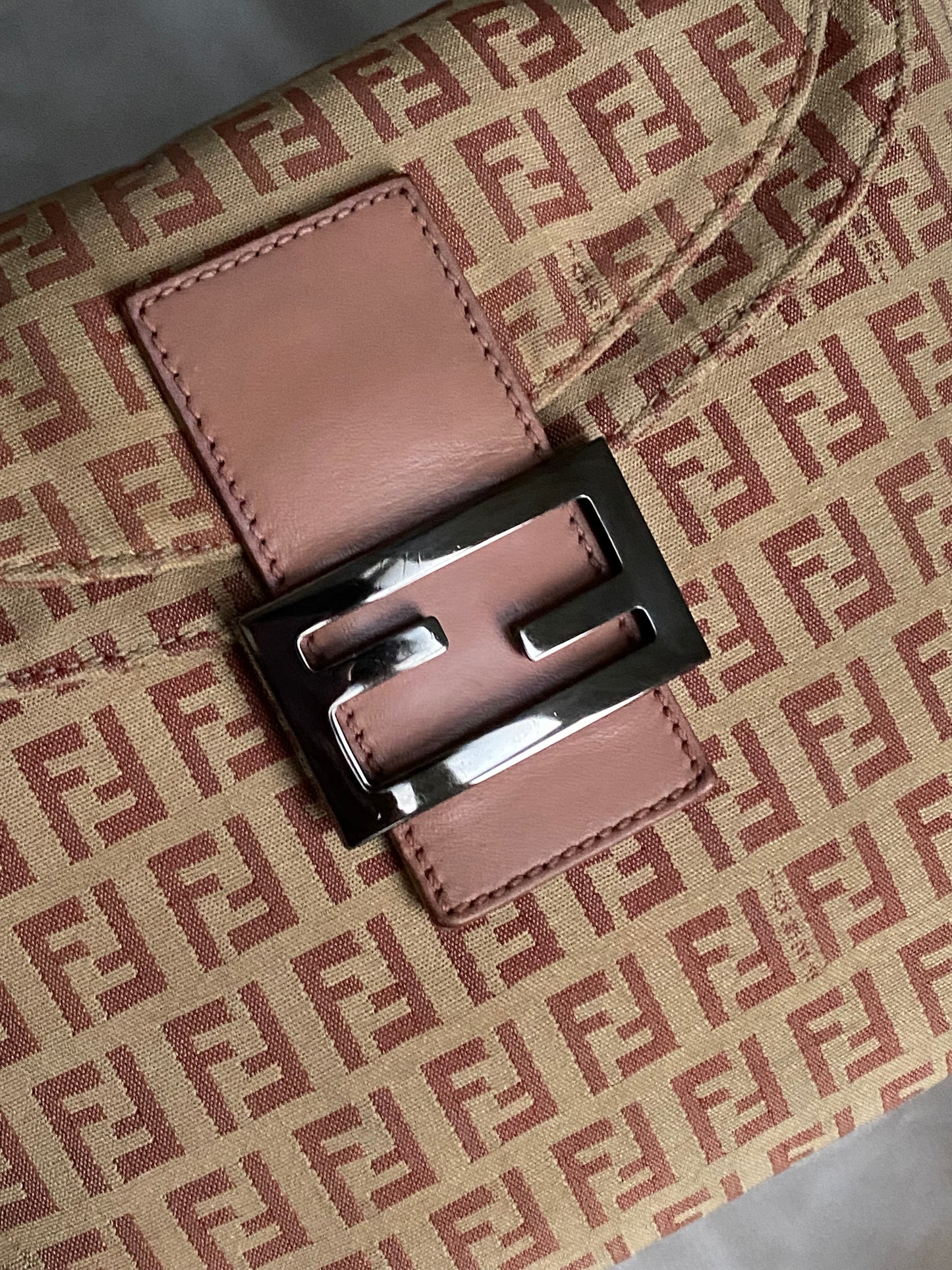 Fendi mamma double flap rosa e beige