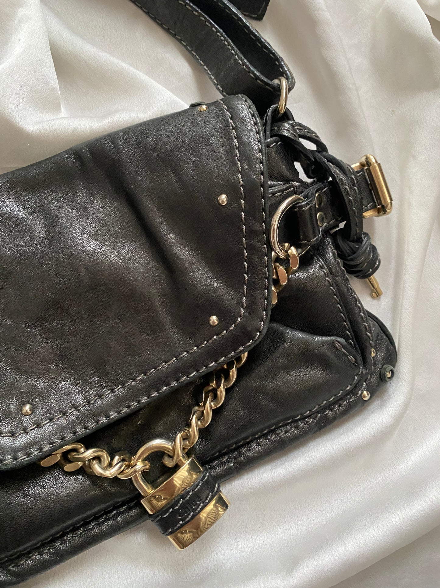 Chloé maxi lock black pochette